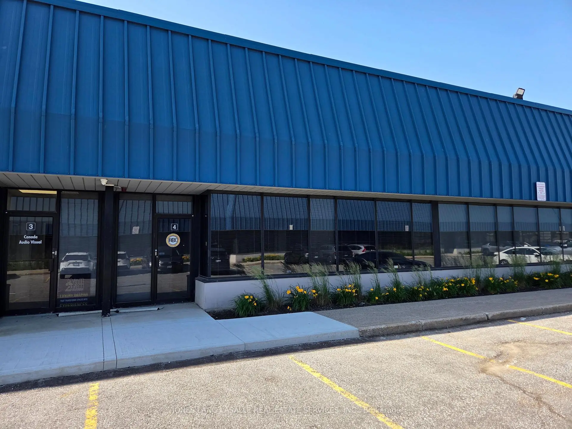 Commercial for lease