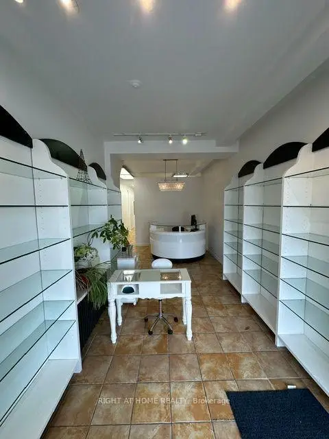 Commercial for lease