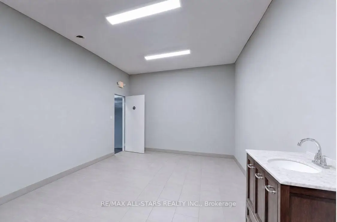 Commercial for lease