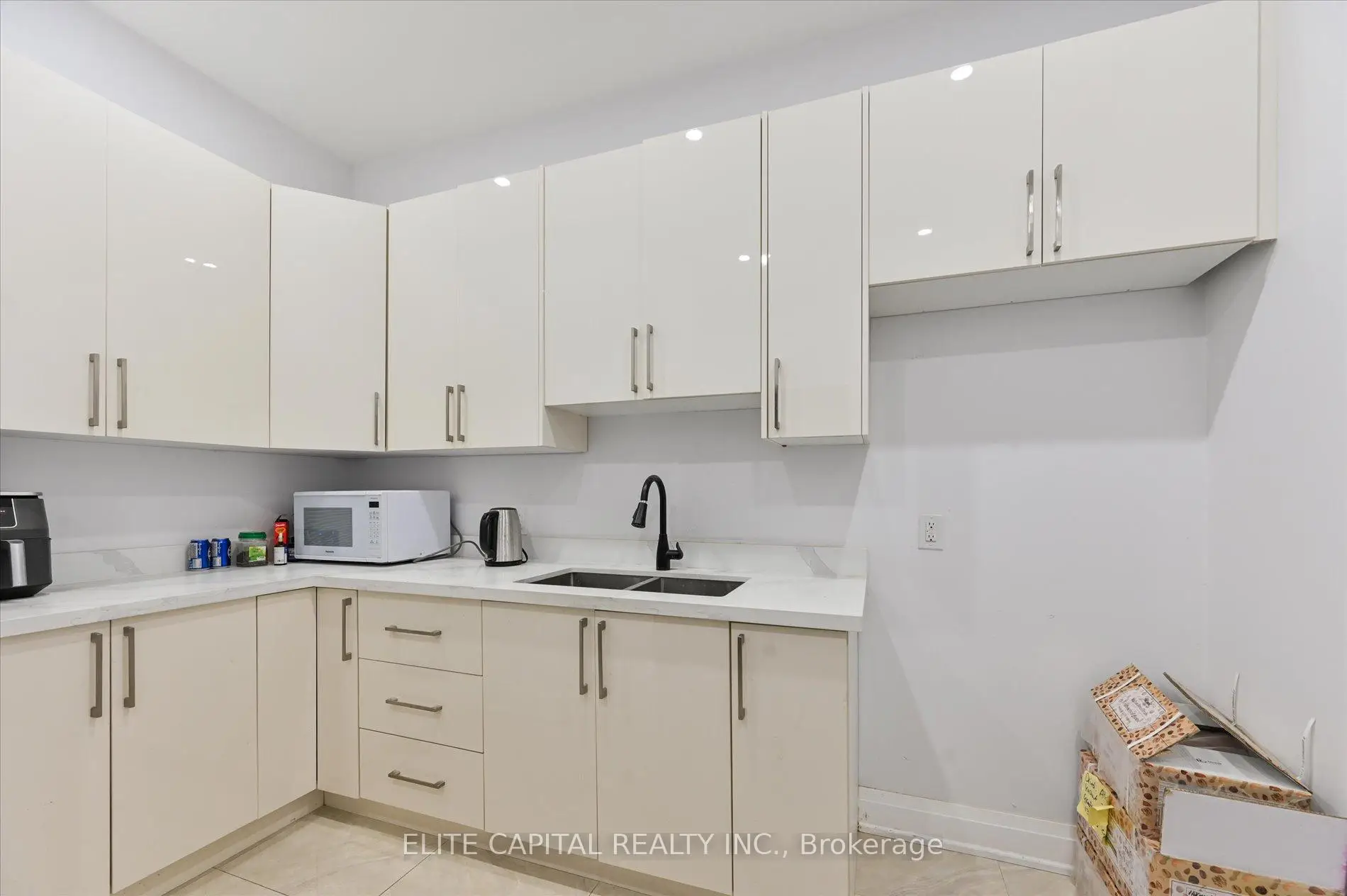 Commercial for lease