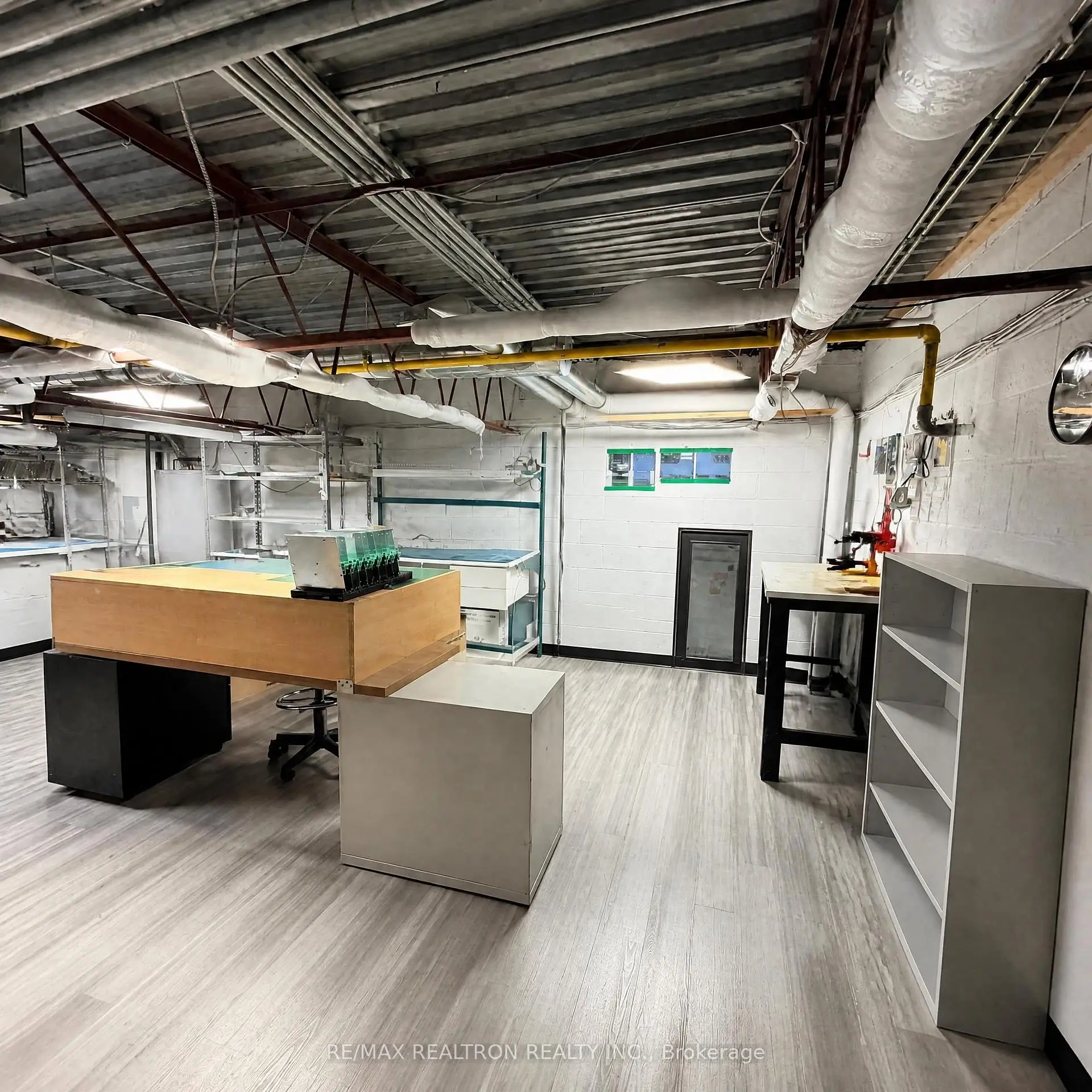 Commercial for lease