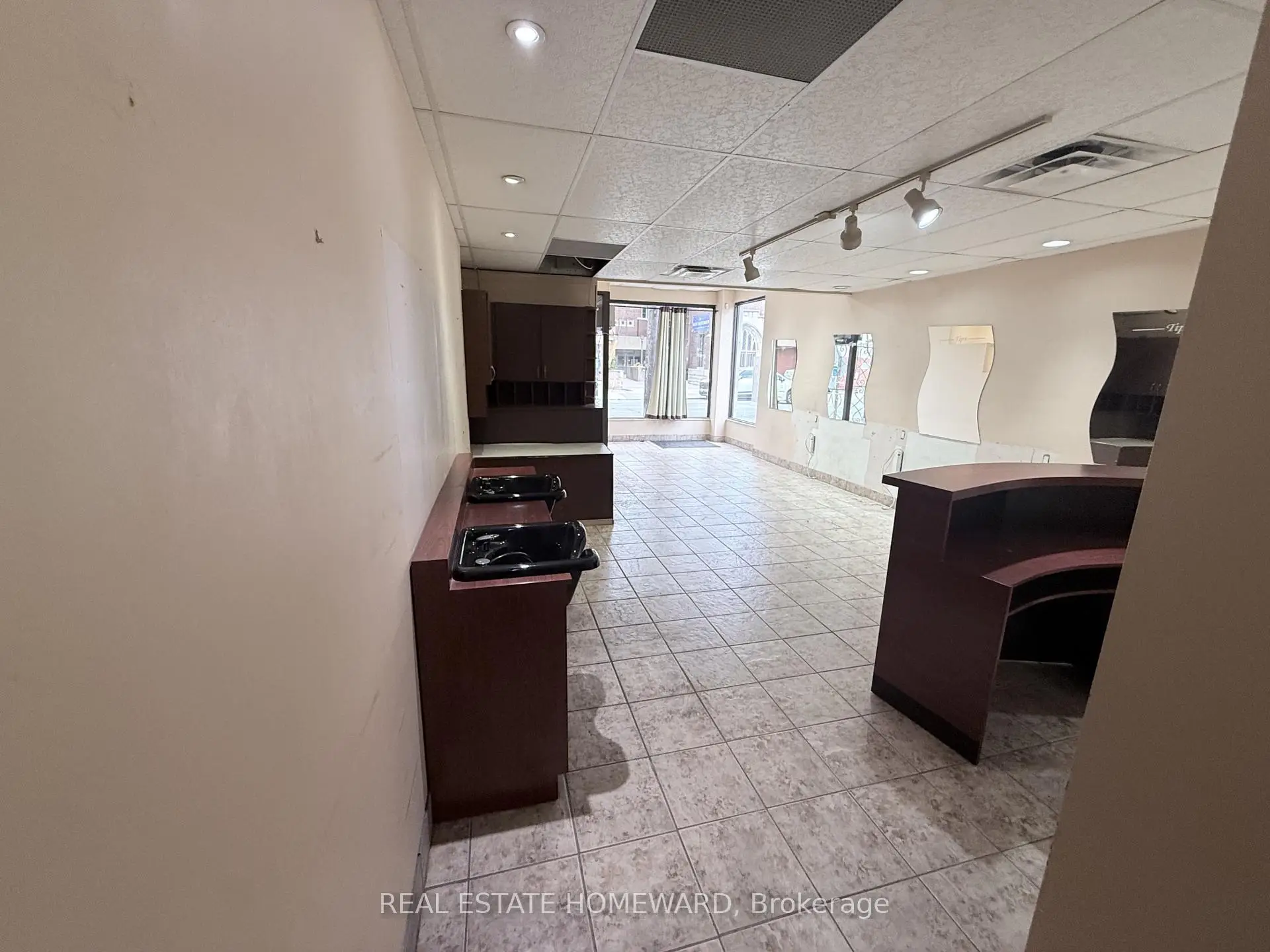 Commercial for lease