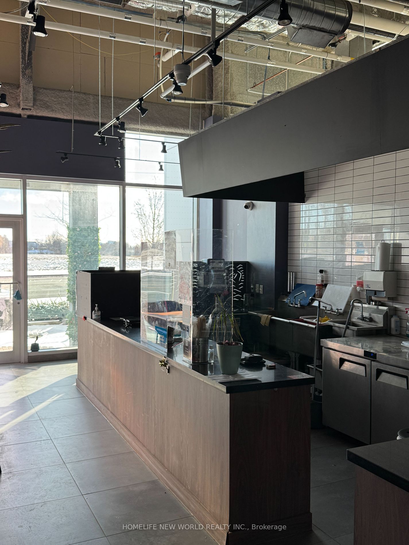 Commercial for lease