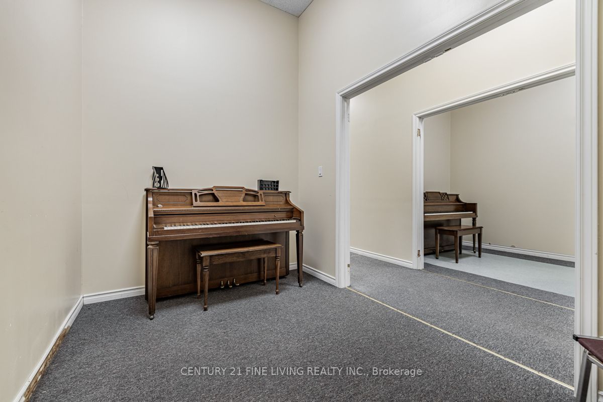 Commercial for lease