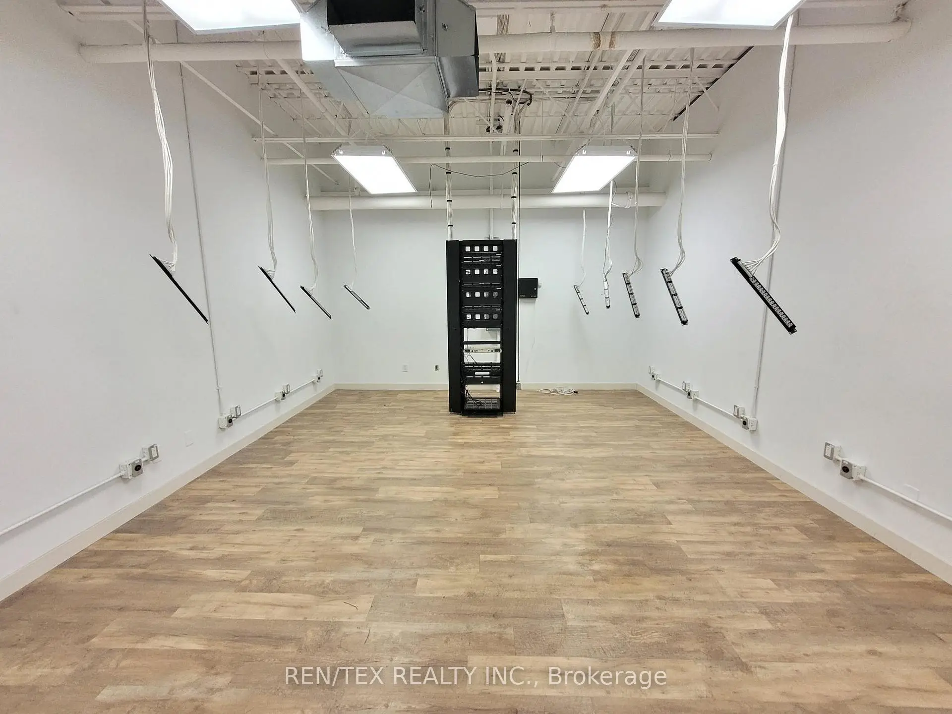 Commercial for lease