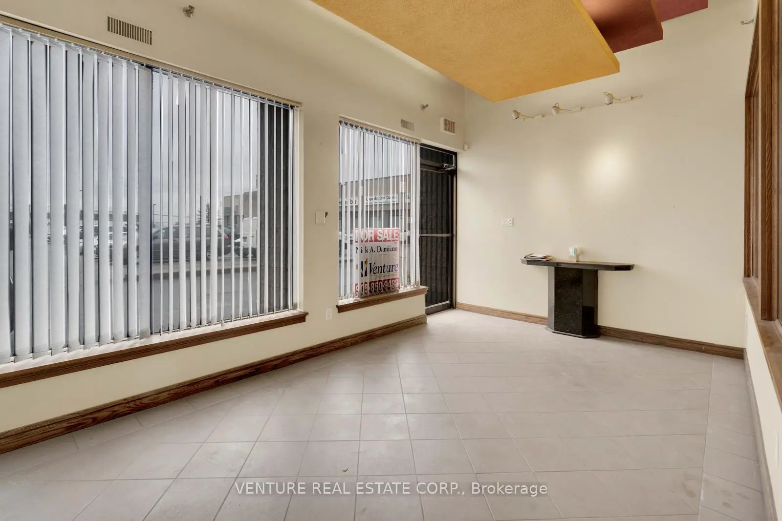 Commercial for lease