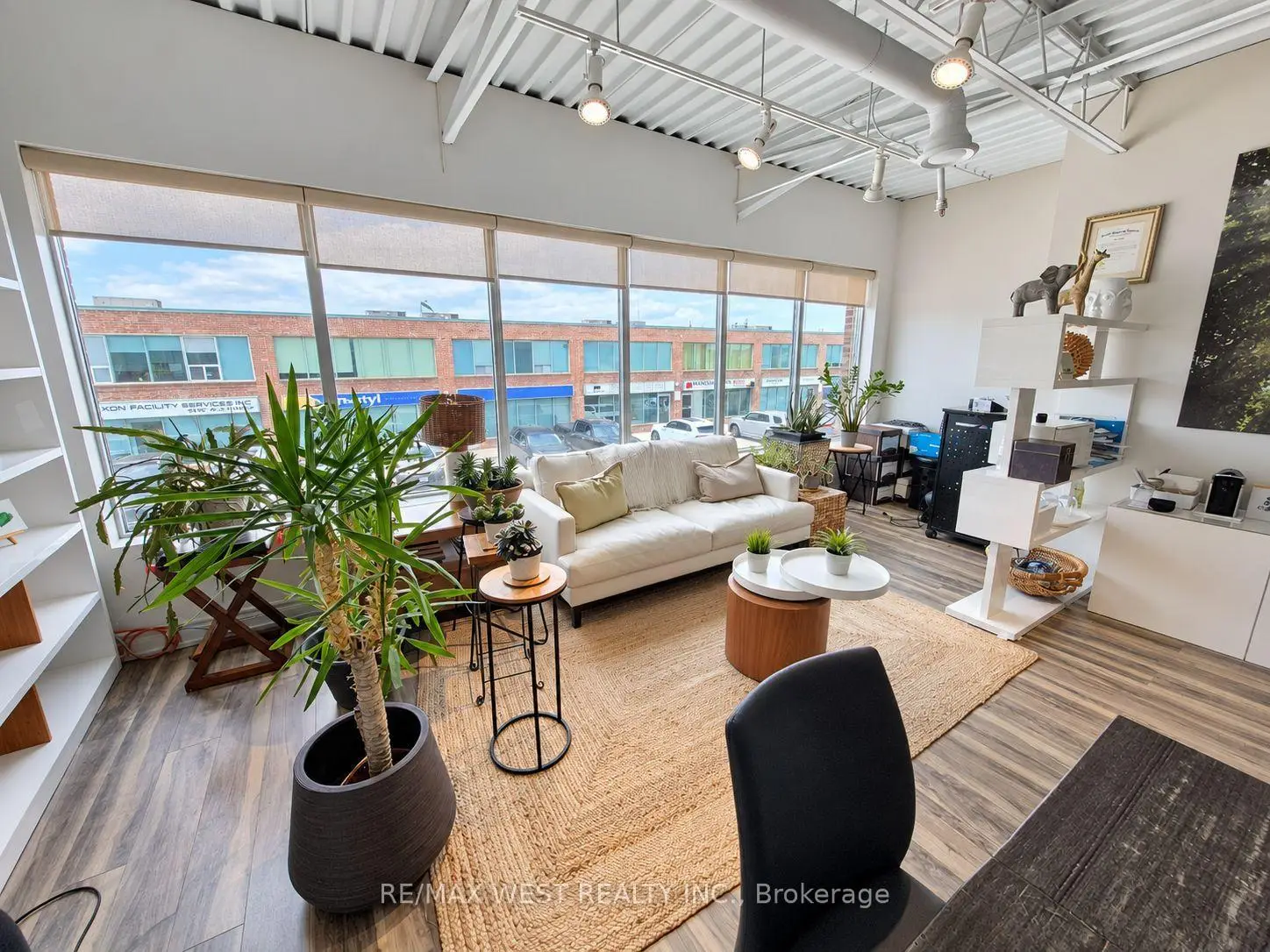 Commercial for lease