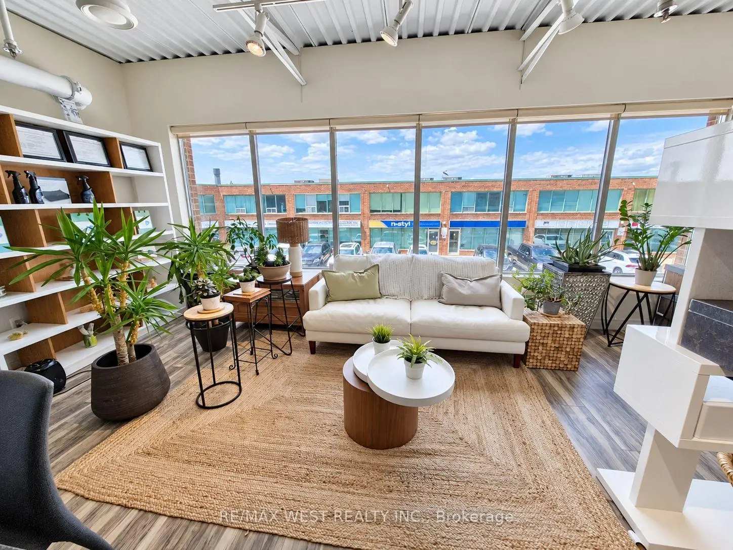 Commercial for lease