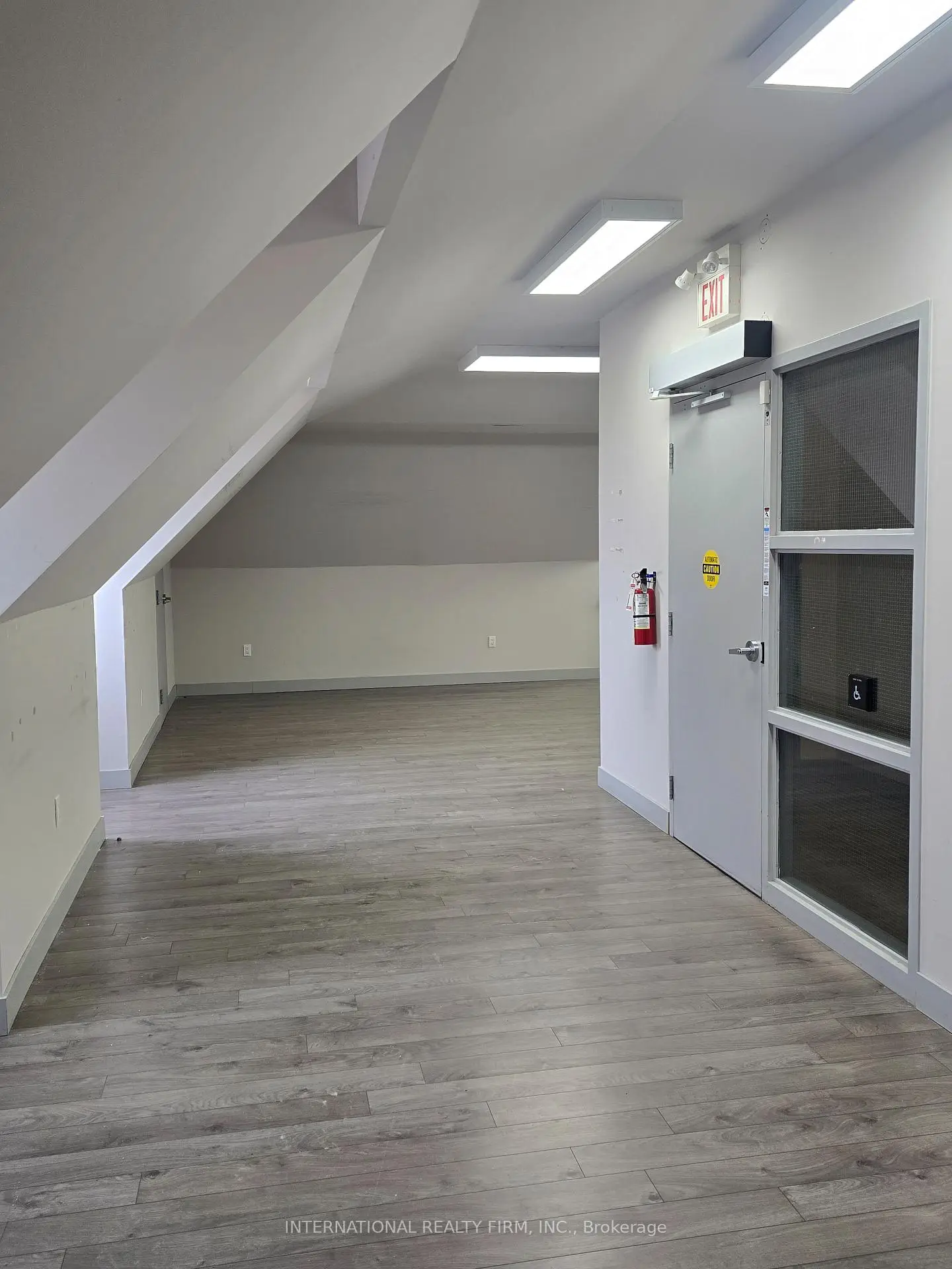 Commercial for lease