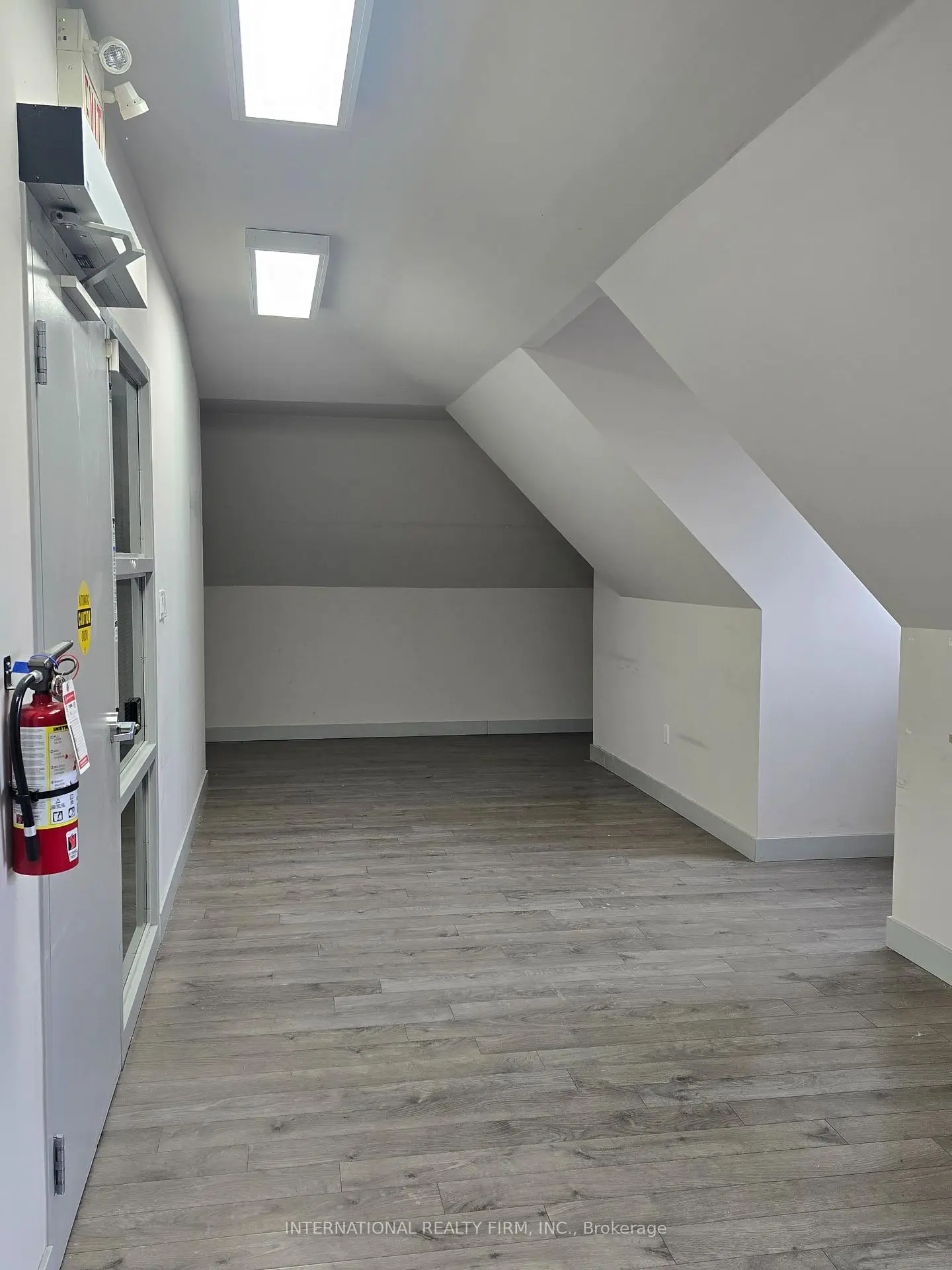 Commercial for lease