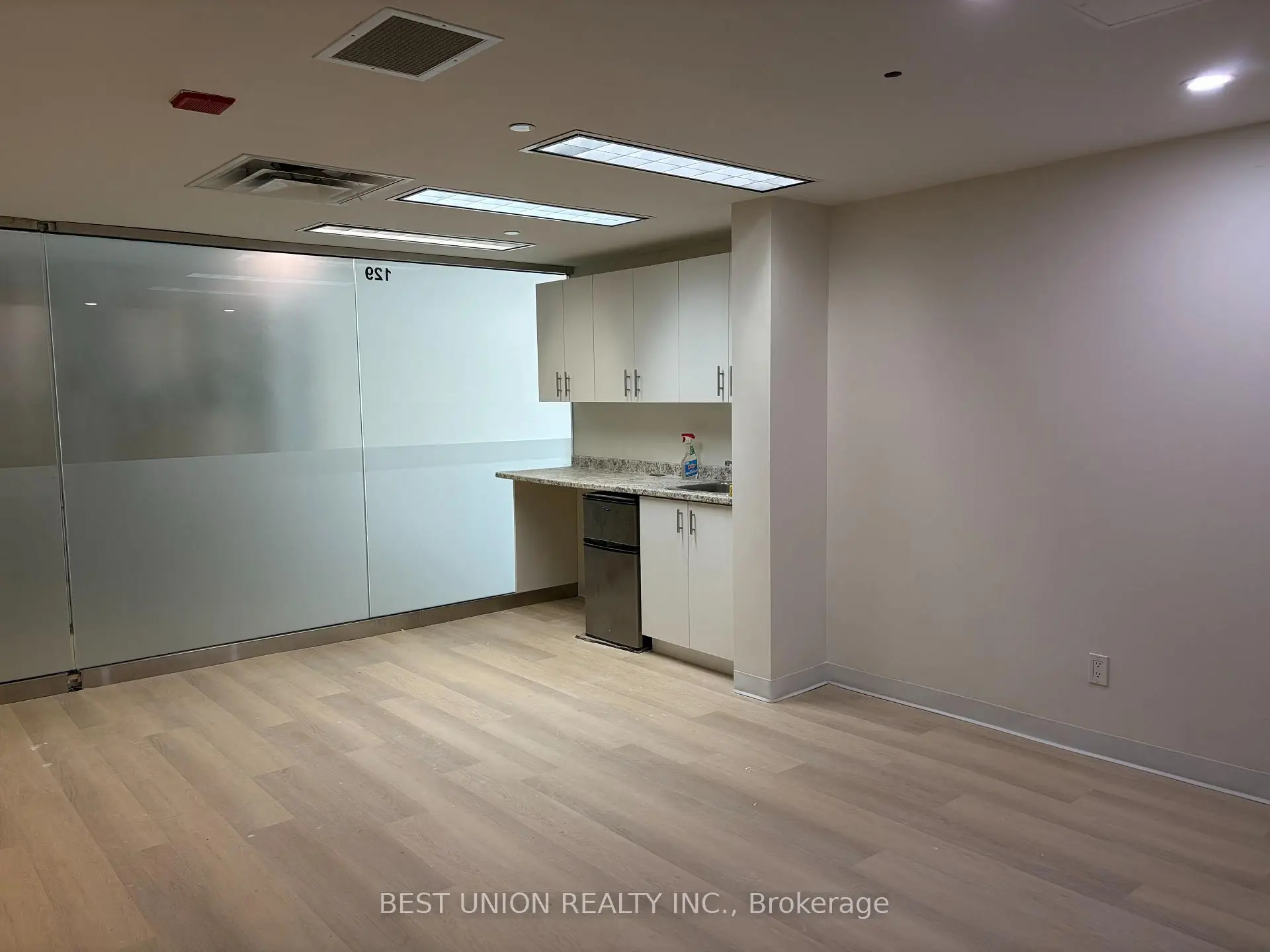 Commercial for lease