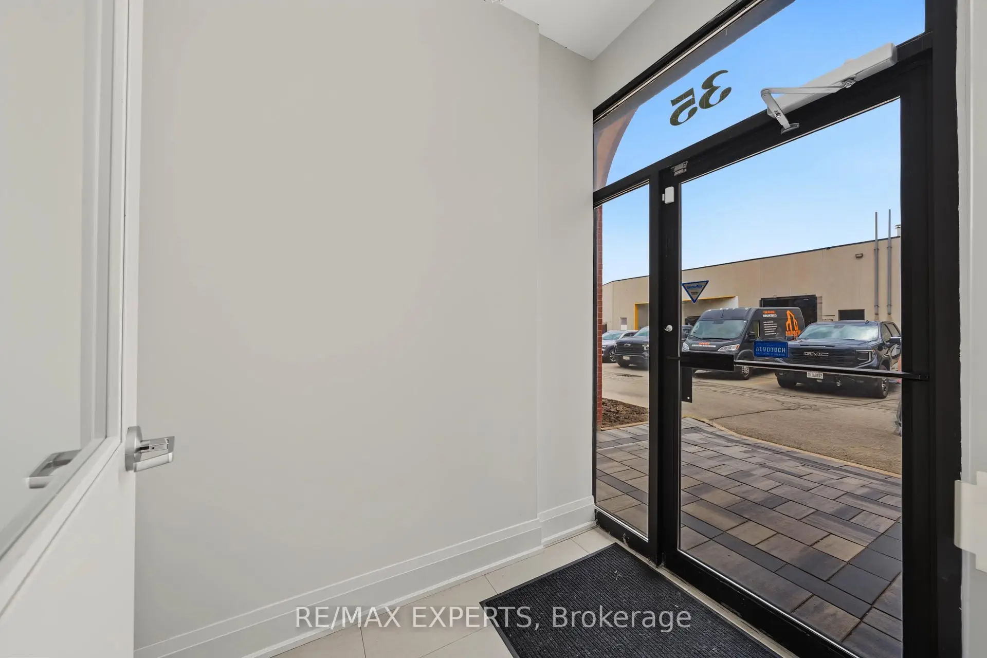 Commercial for lease