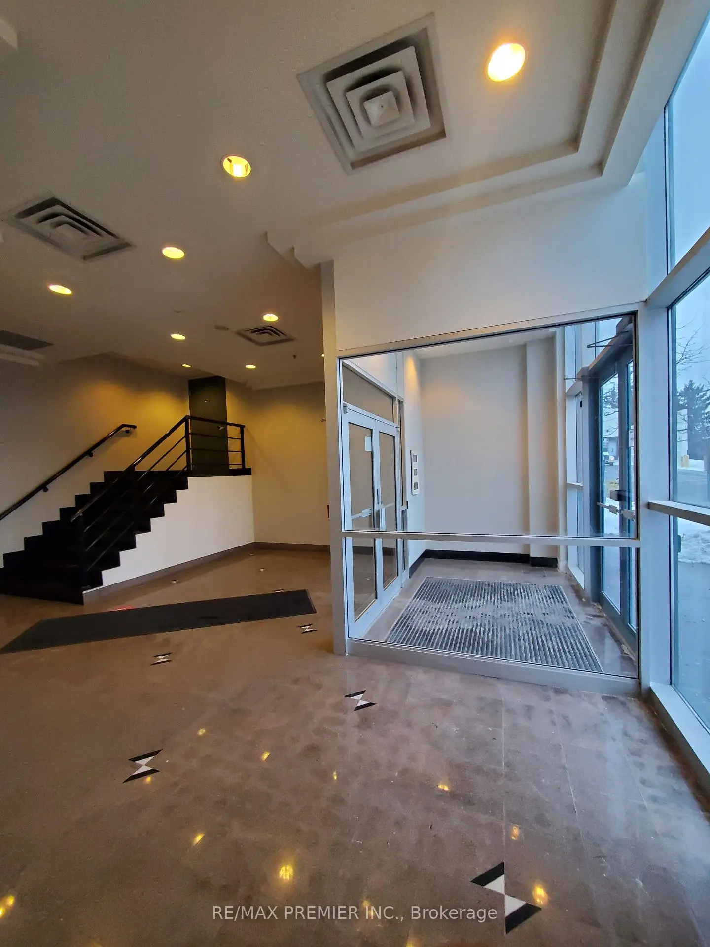 Commercial for lease