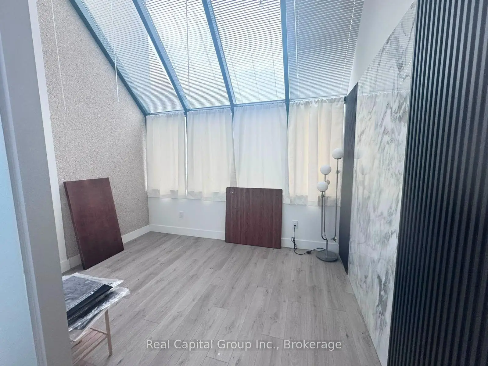 Commercial for lease