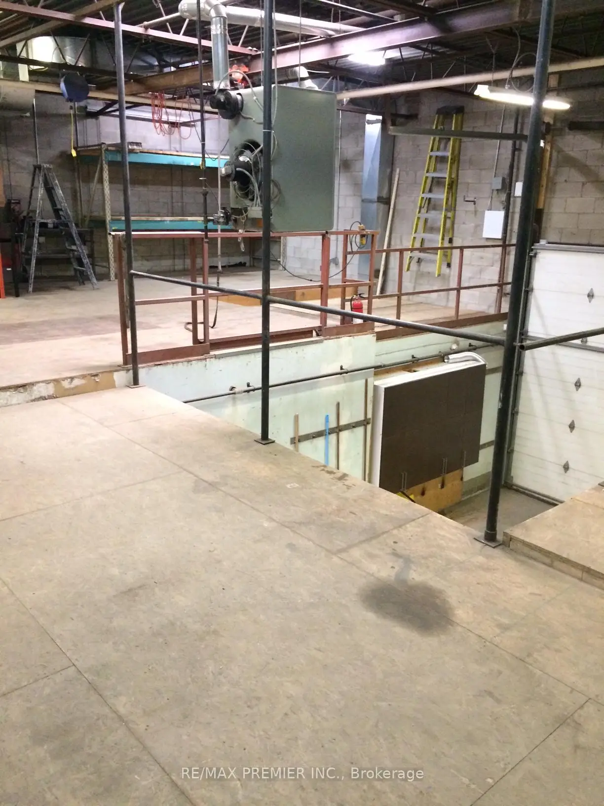 Commercial for lease
