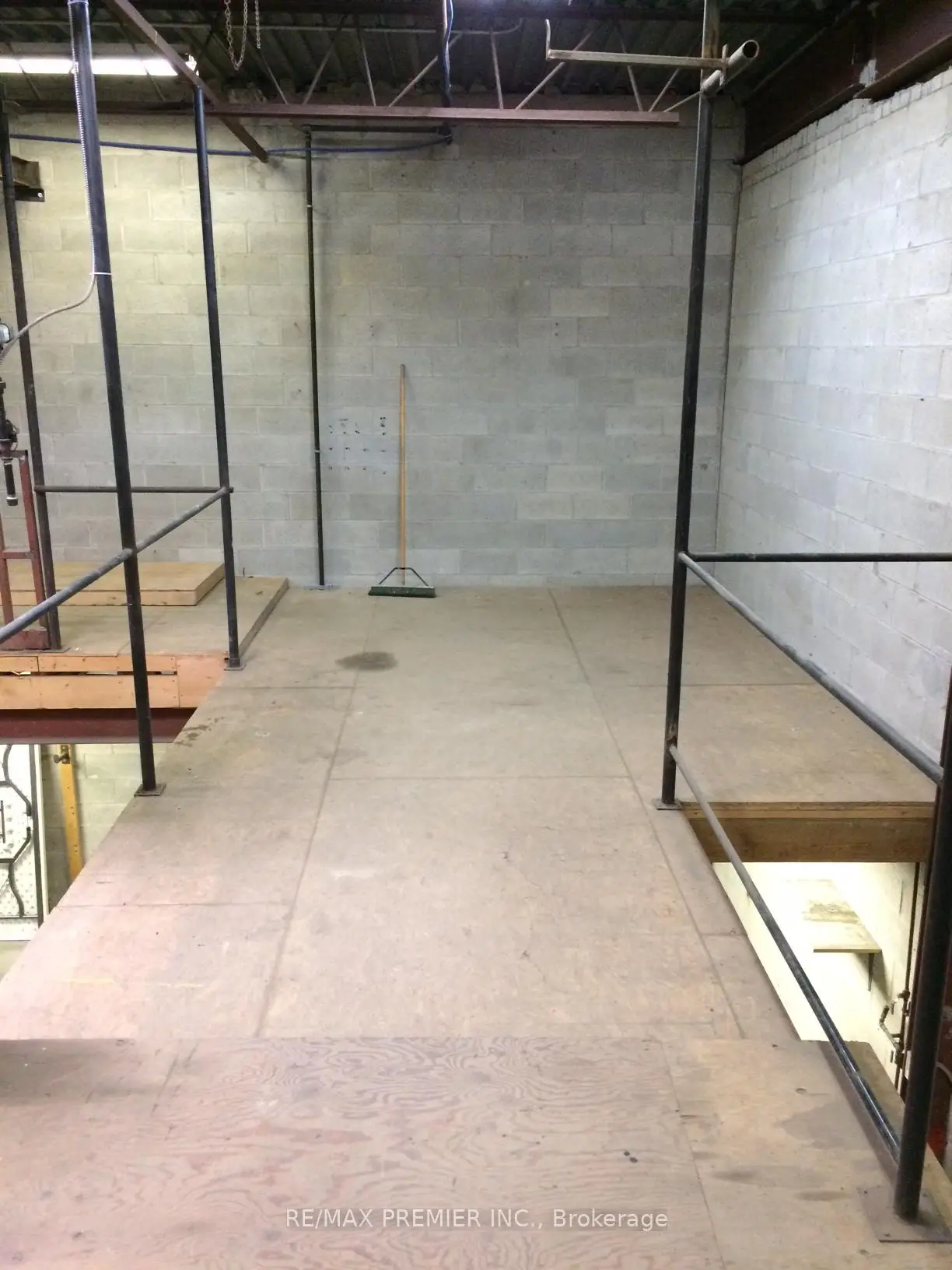 Commercial for lease