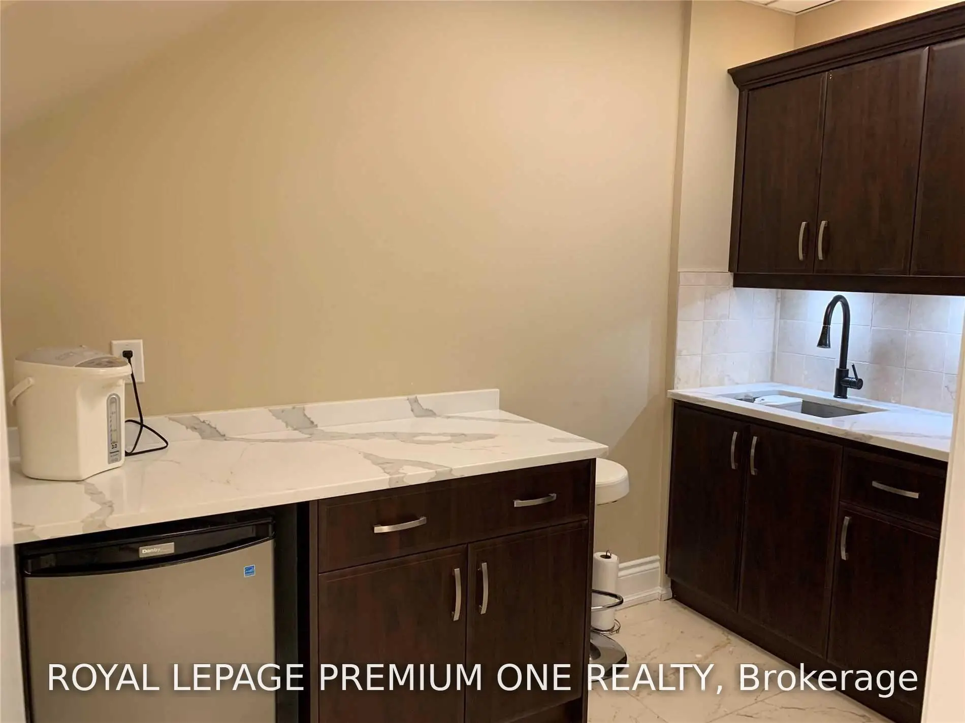 Commercial for lease