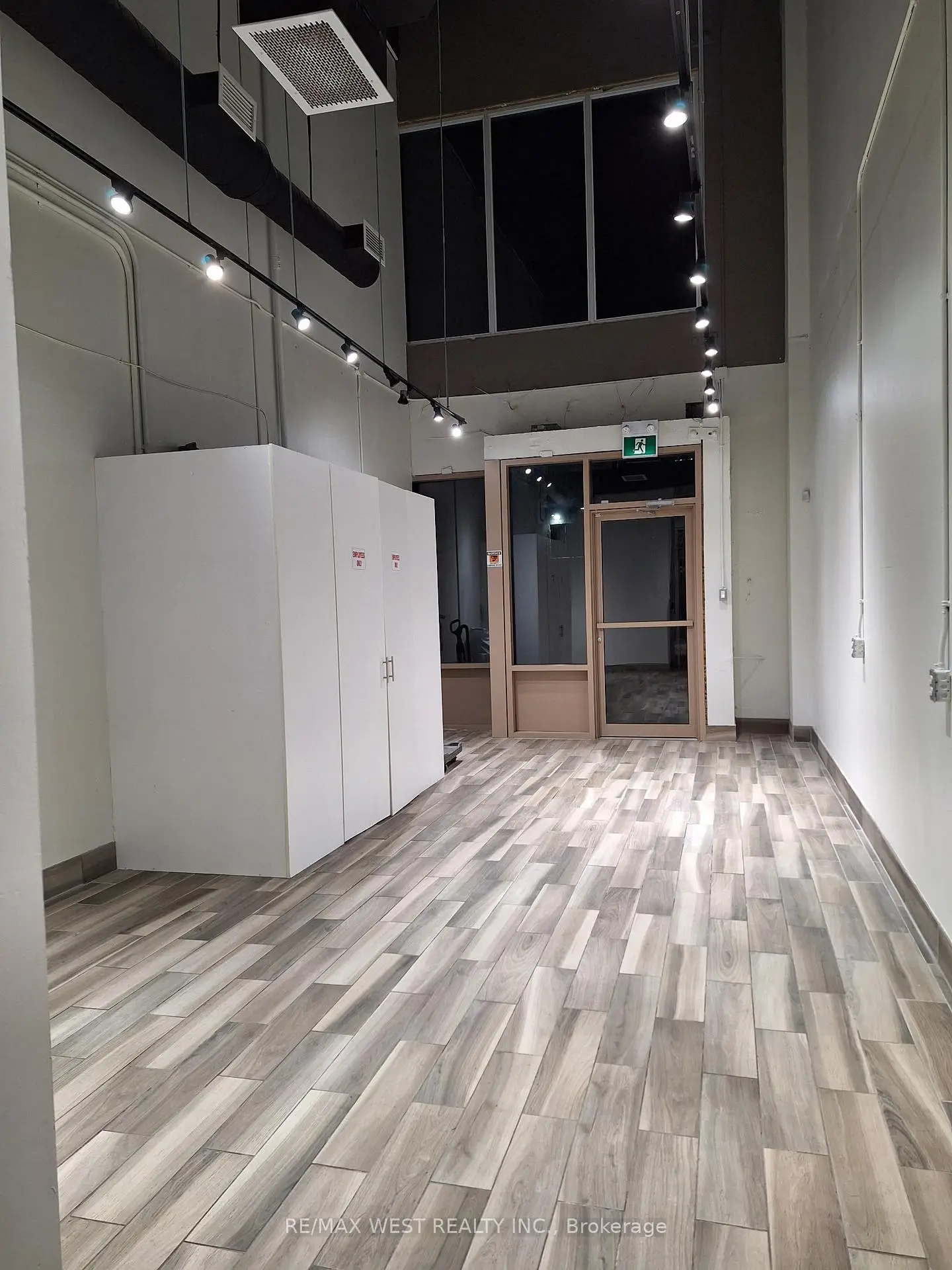 Commercial for lease