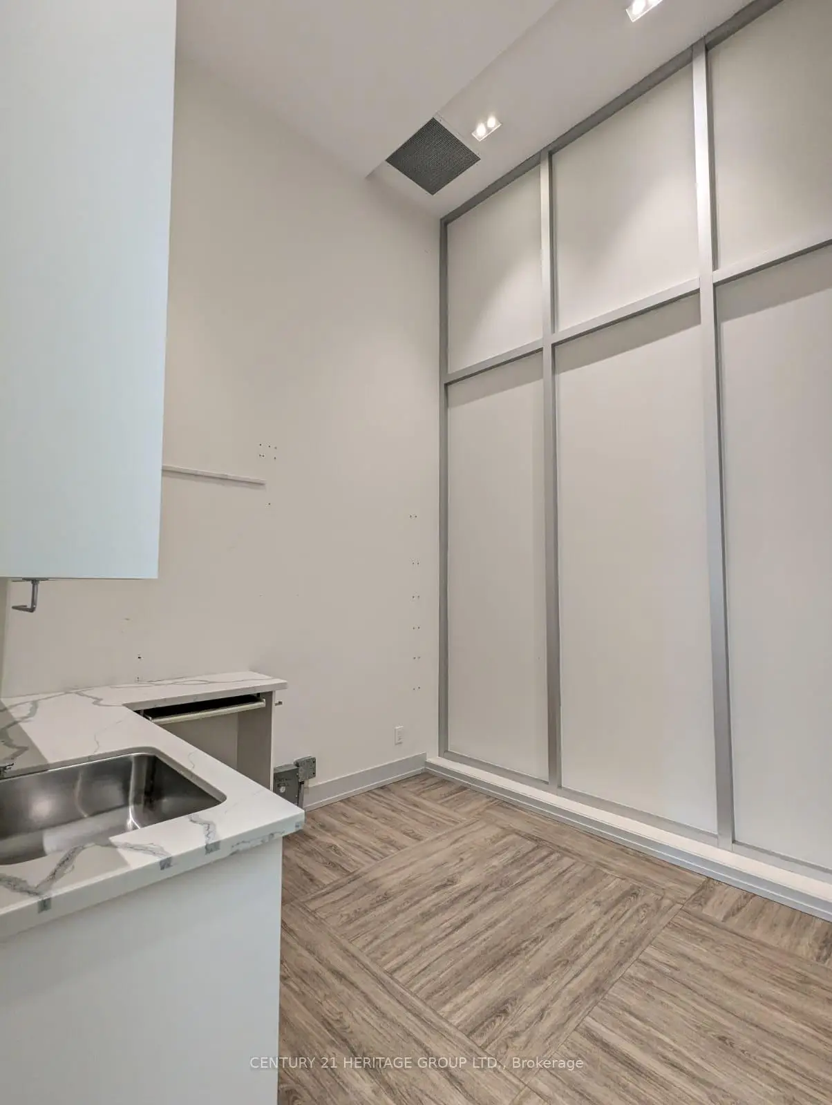 Commercial for lease