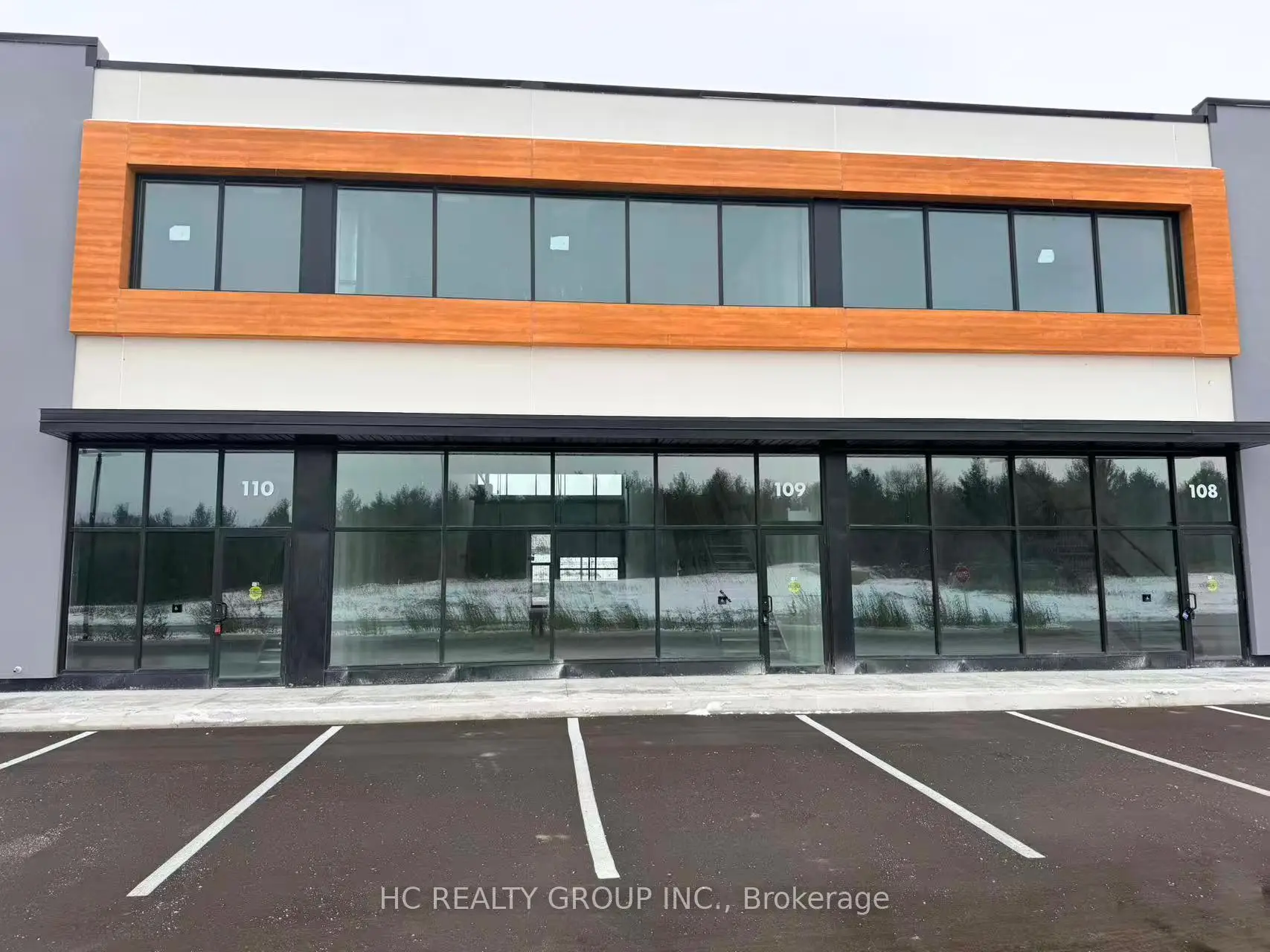 Commercial for lease