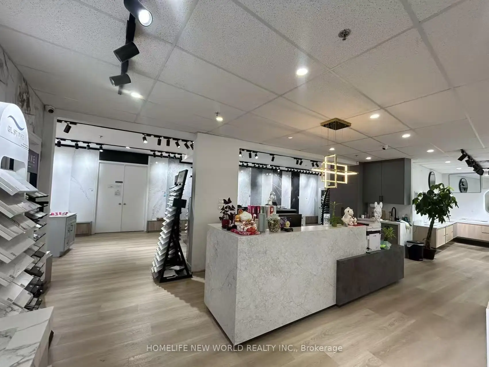Commercial for lease
