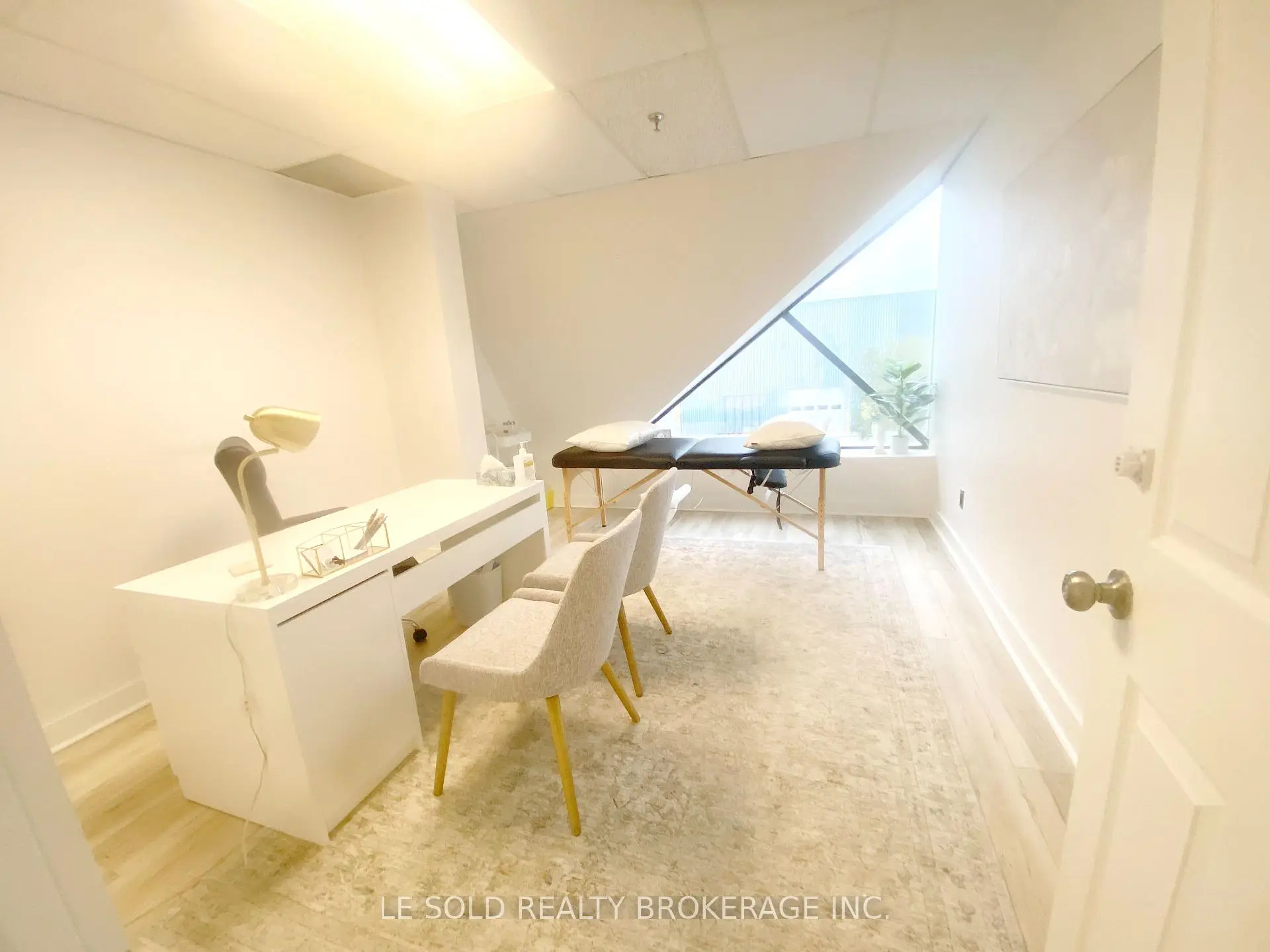 Commercial for lease