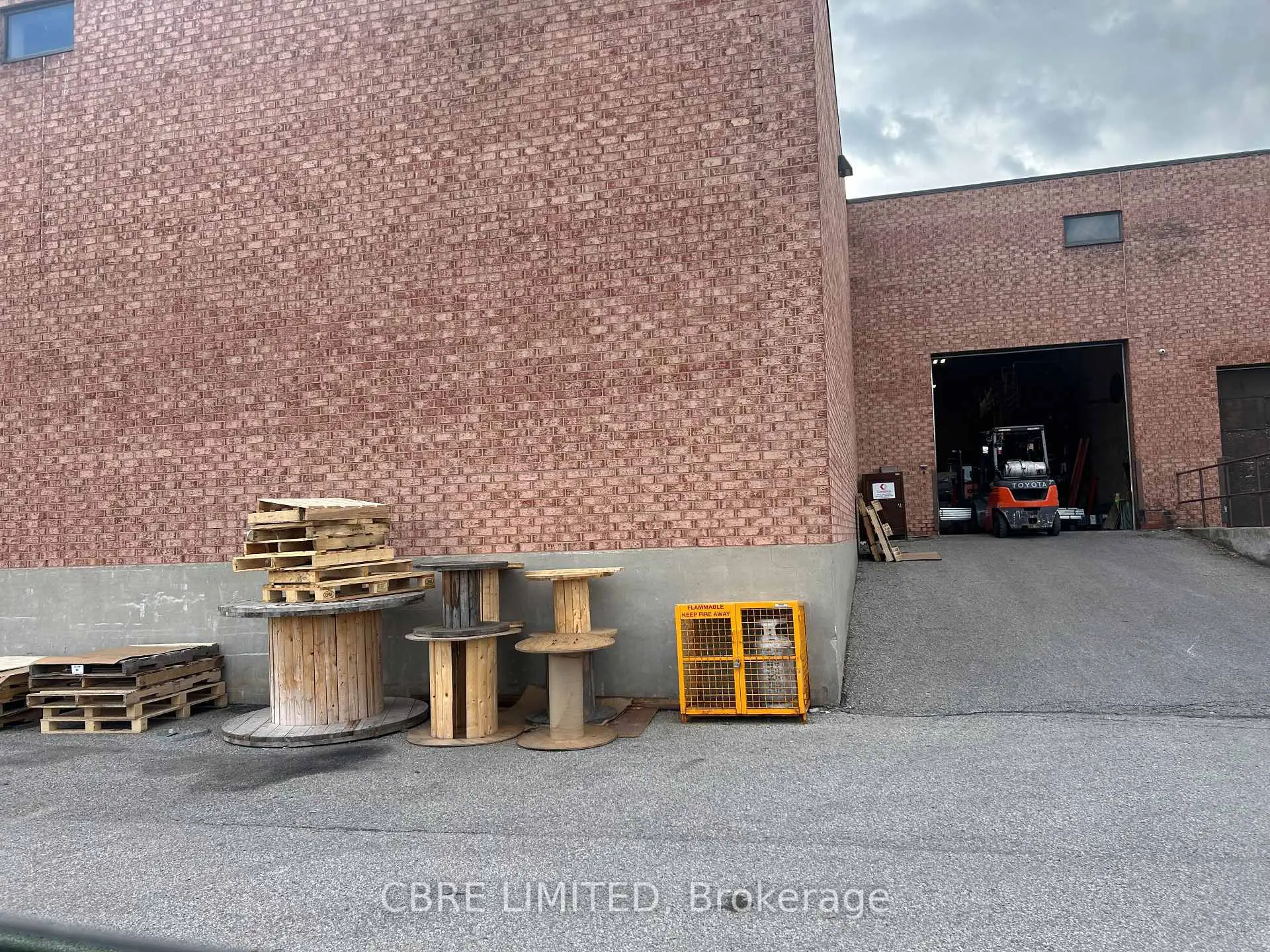 Commercial for lease
