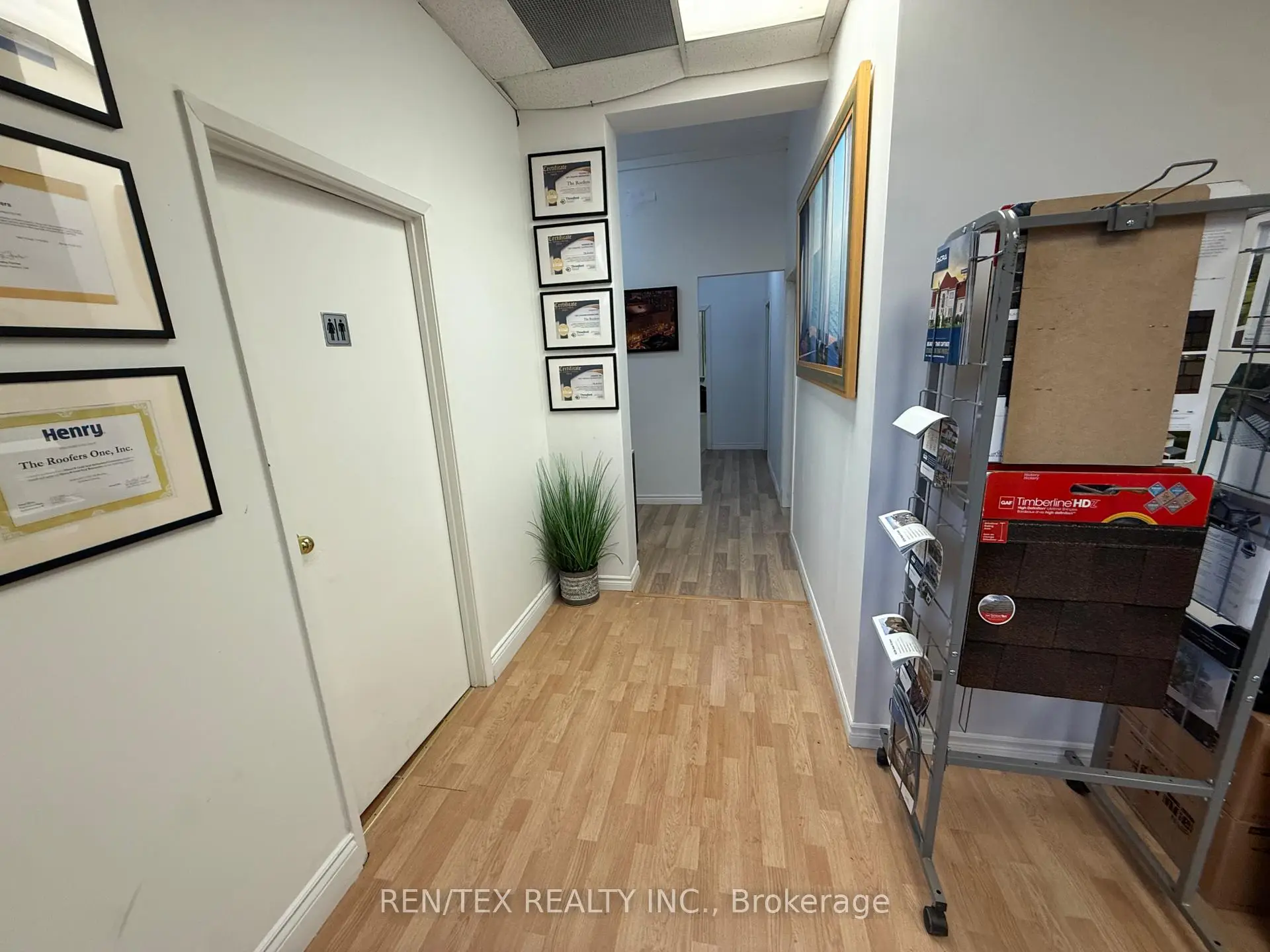Commercial for lease