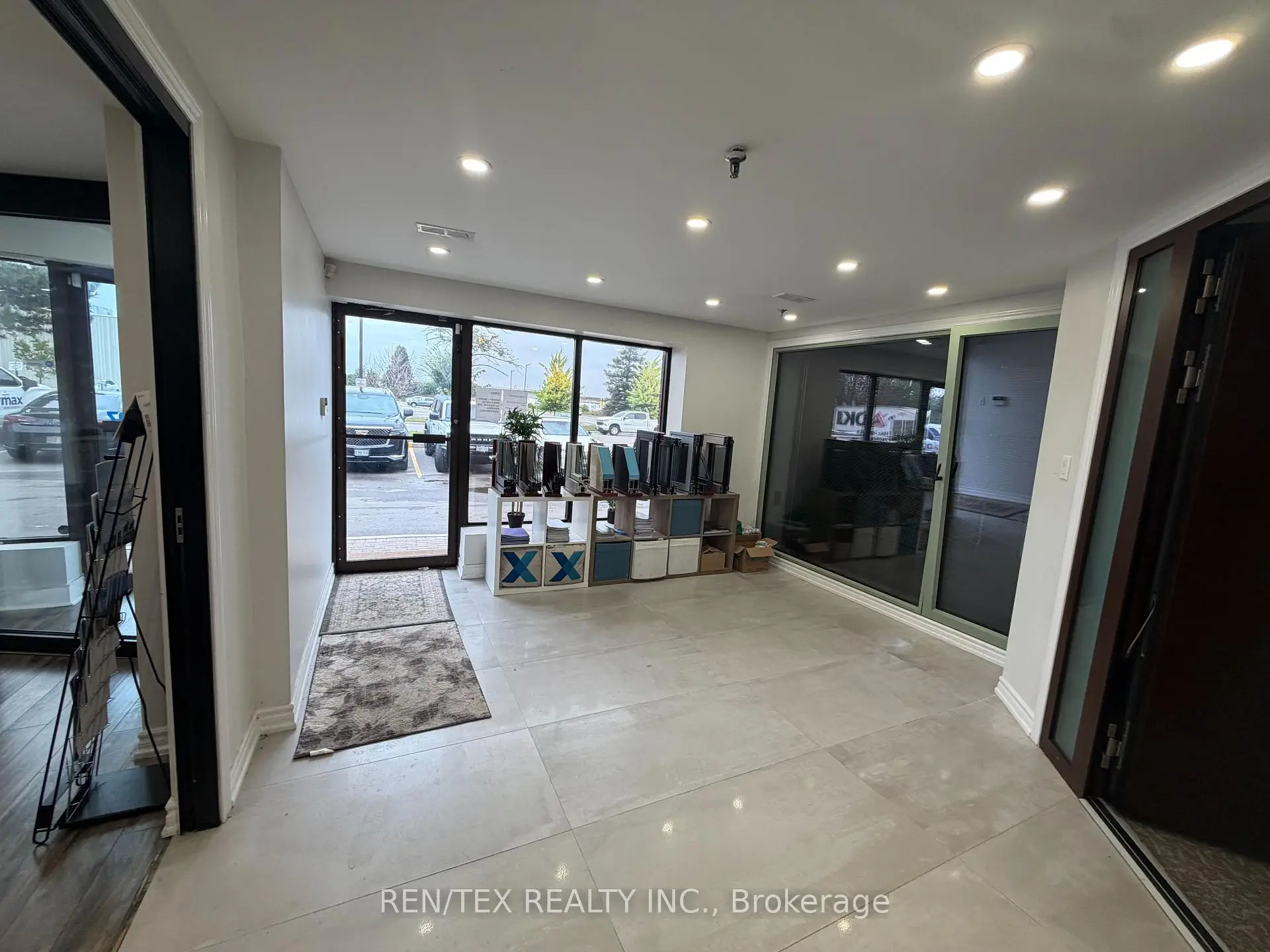 Commercial for lease