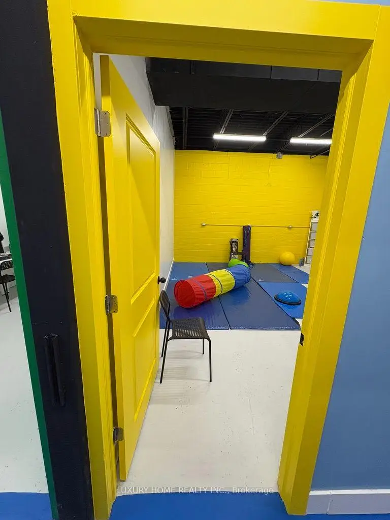 Commercial for lease