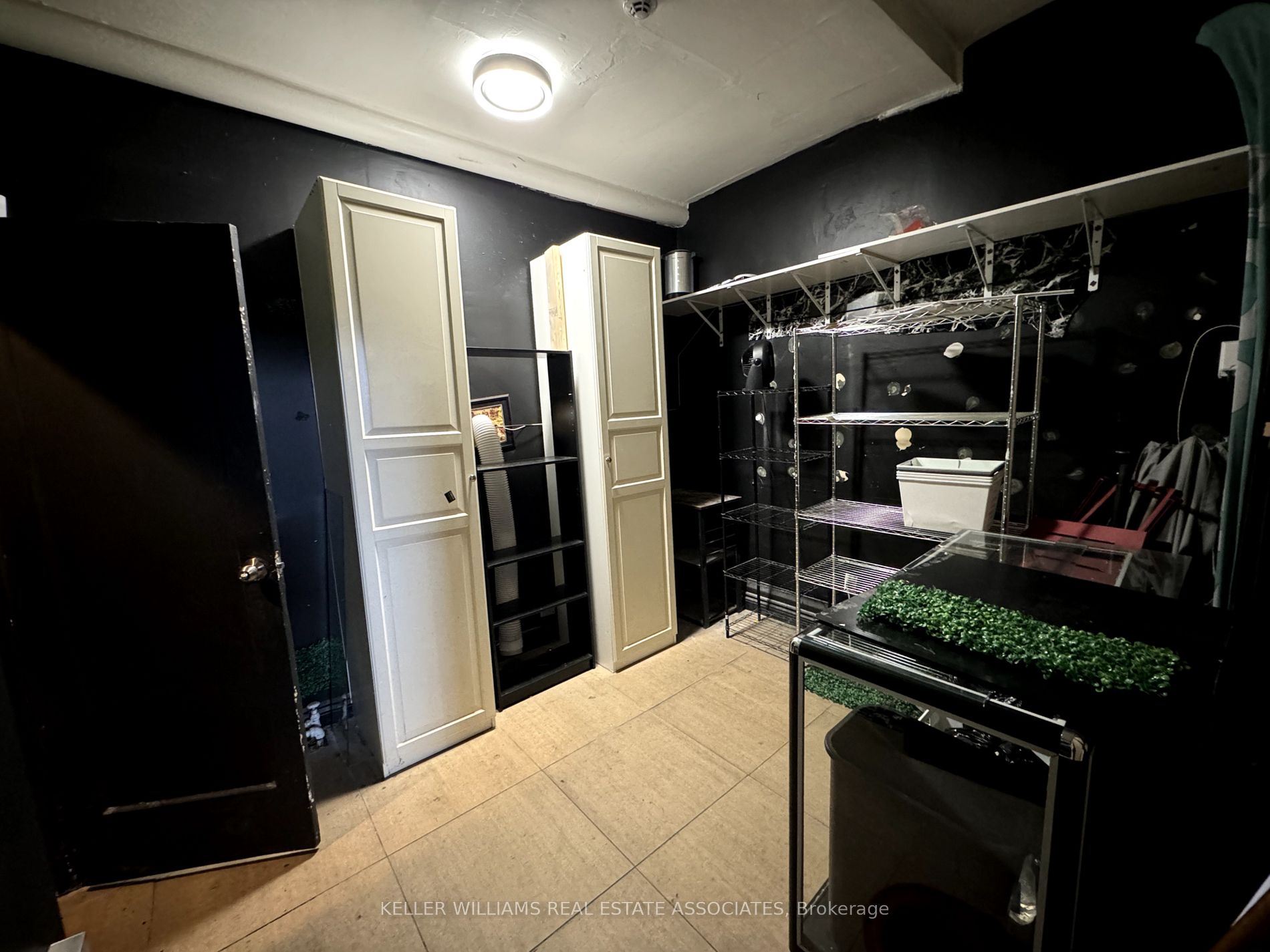 Commercial for lease