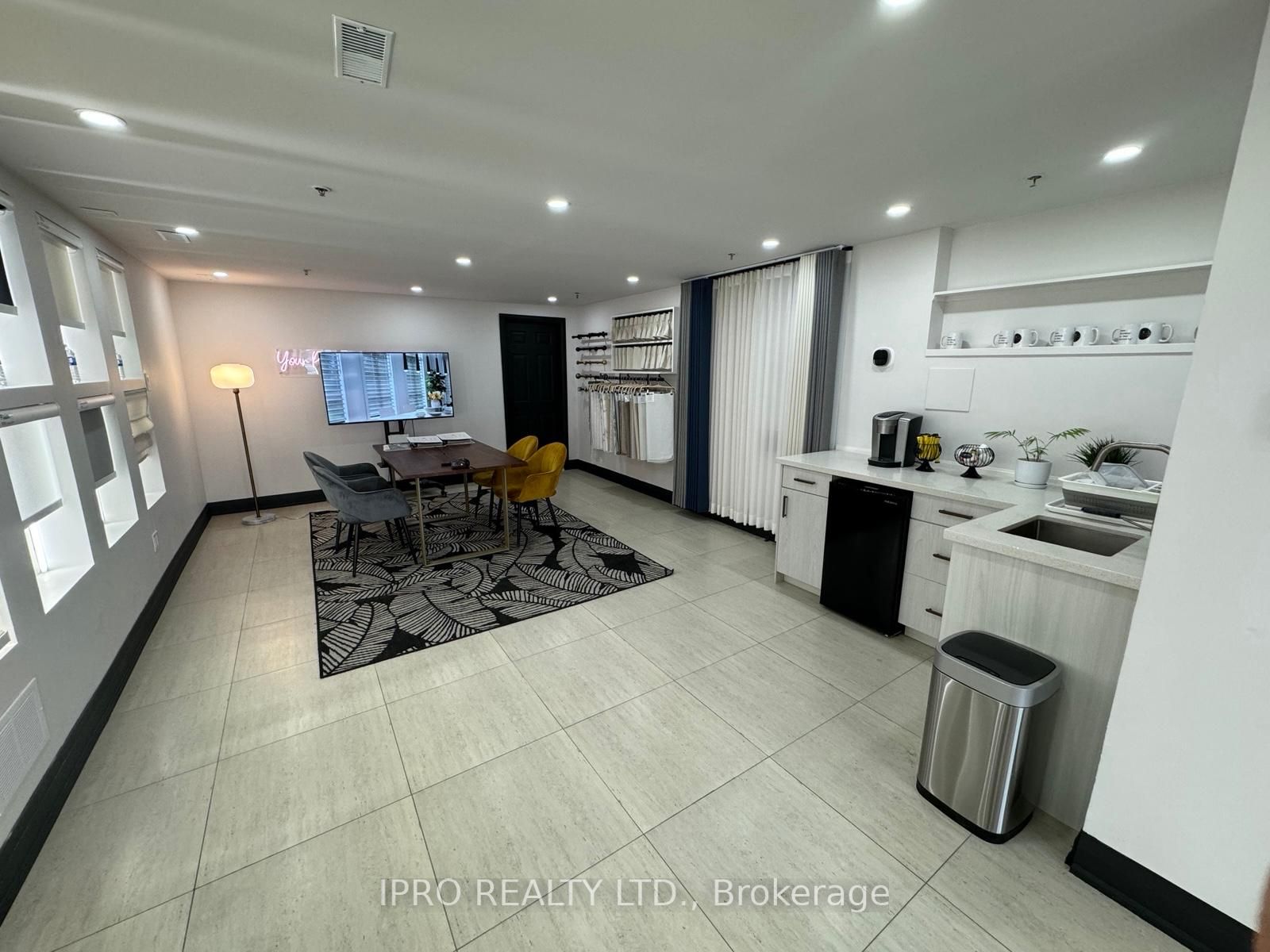 Commercial for lease