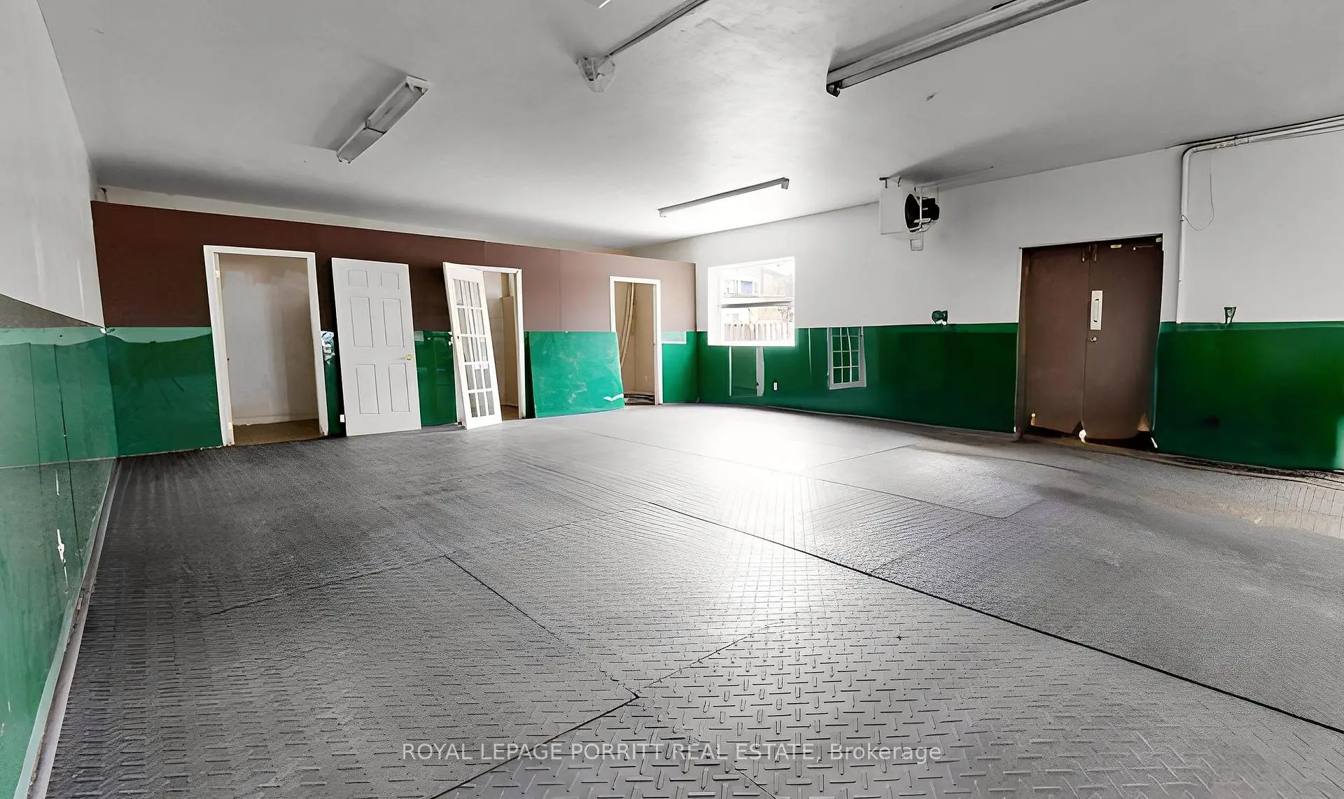 Commercial for lease