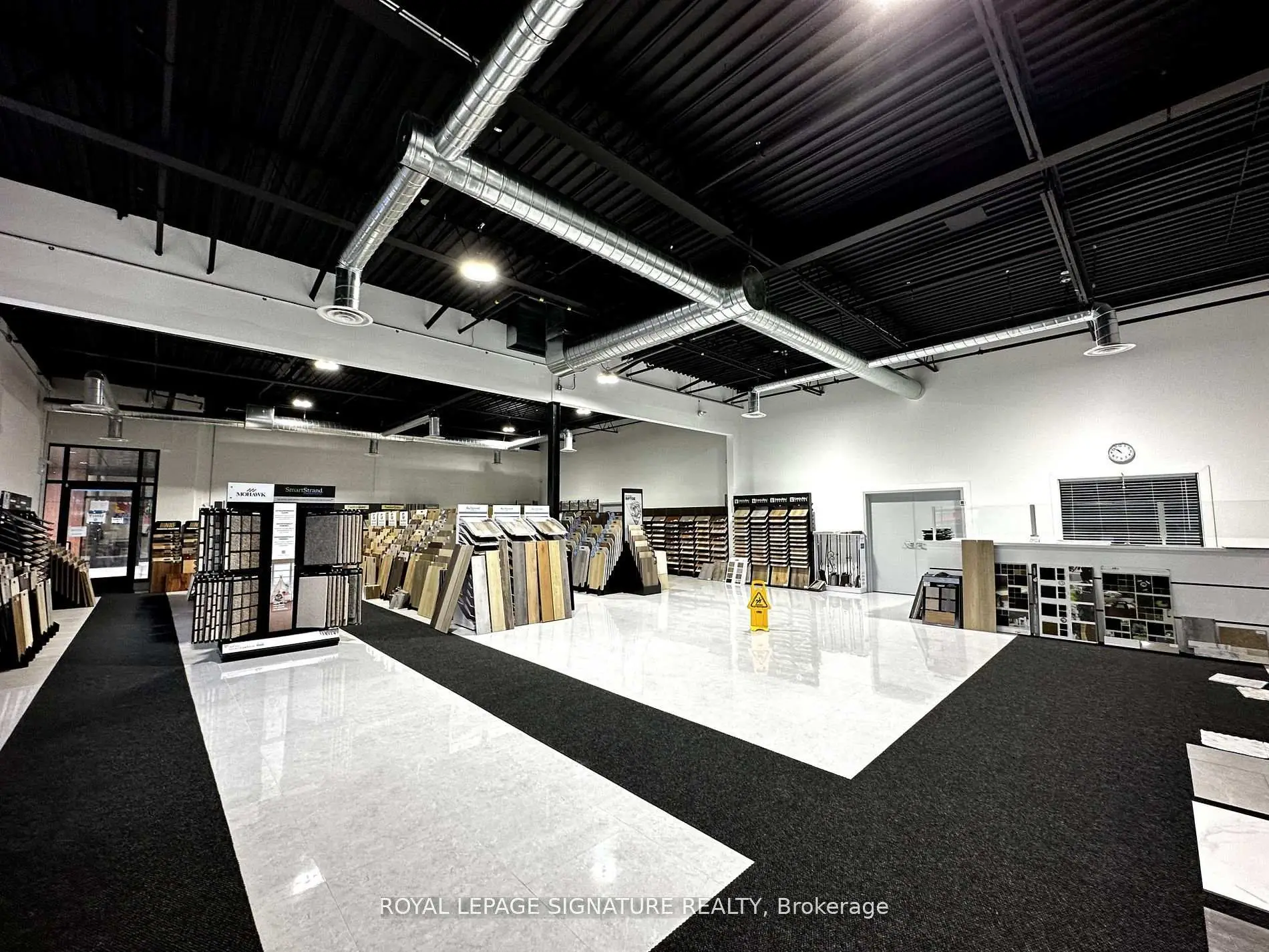 Commercial for lease