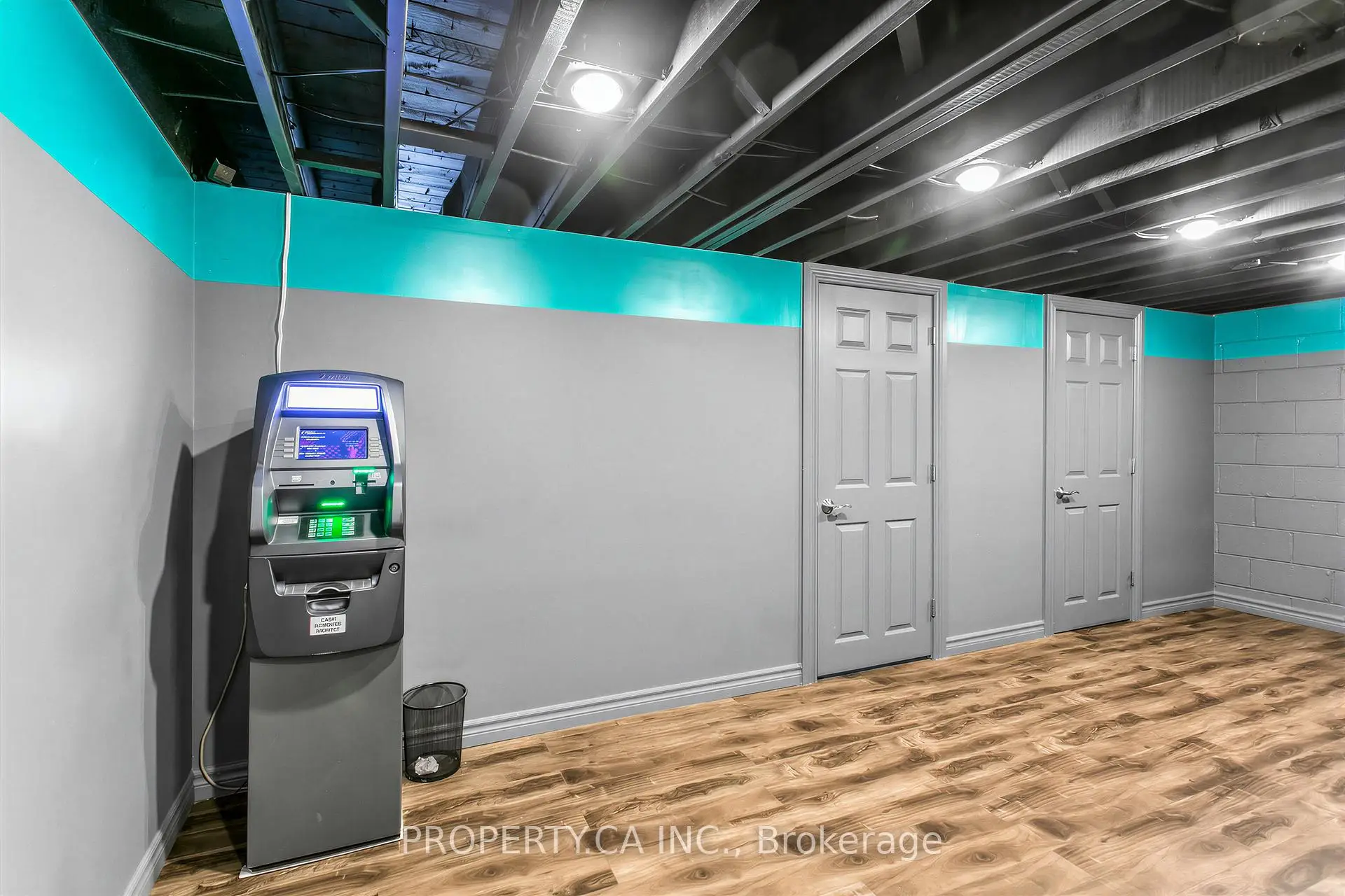Commercial for lease