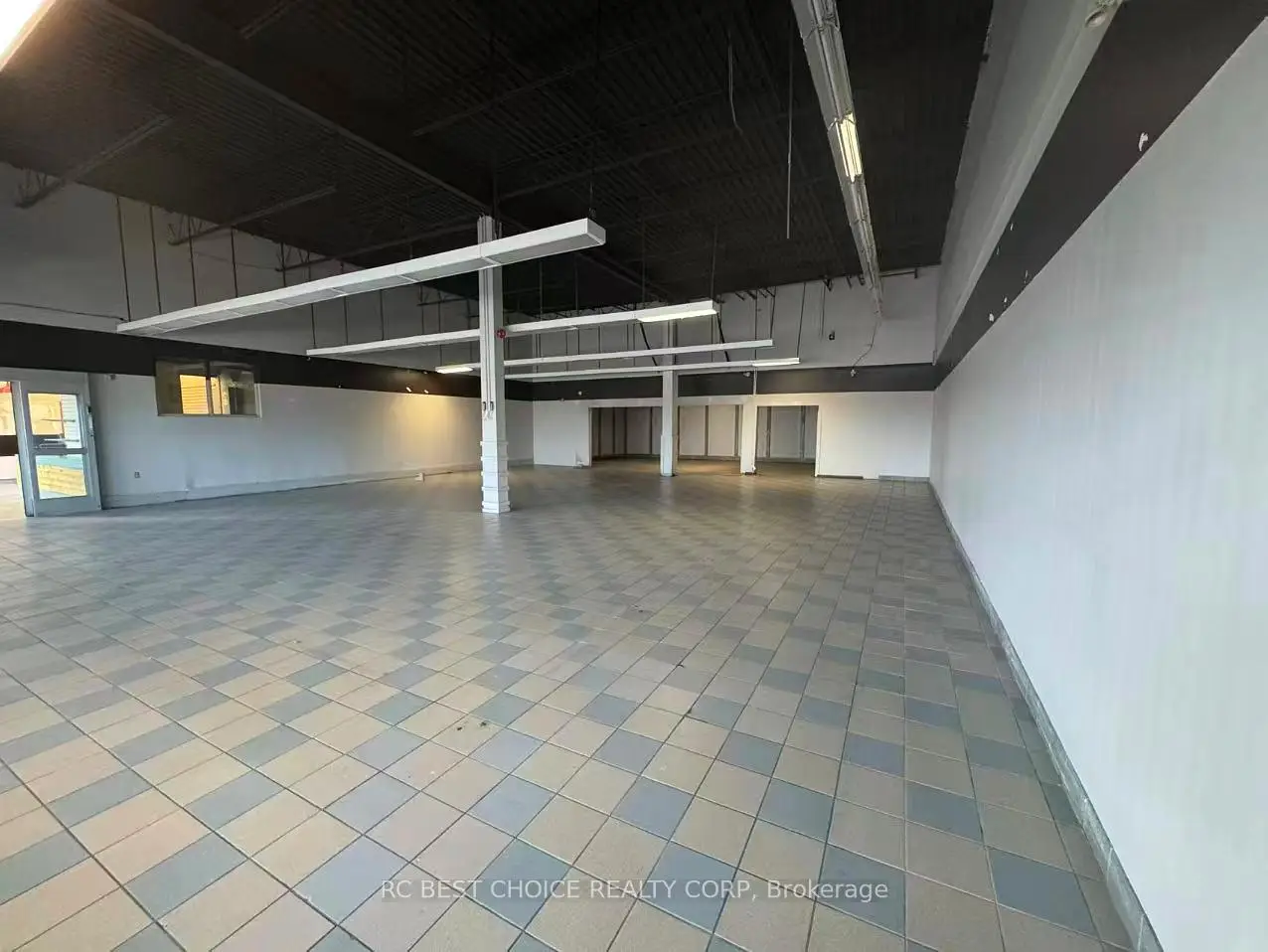 Commercial for lease