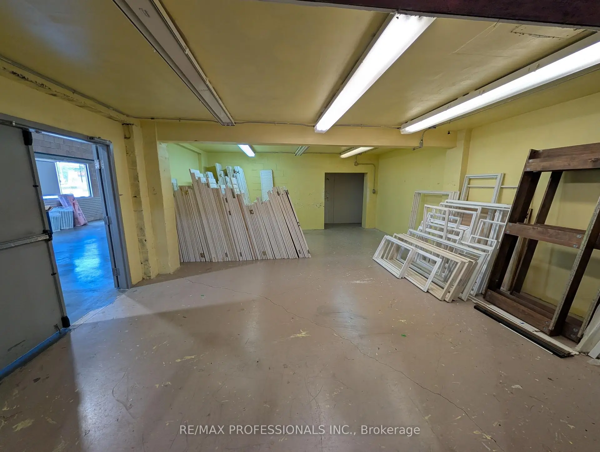 Commercial for lease