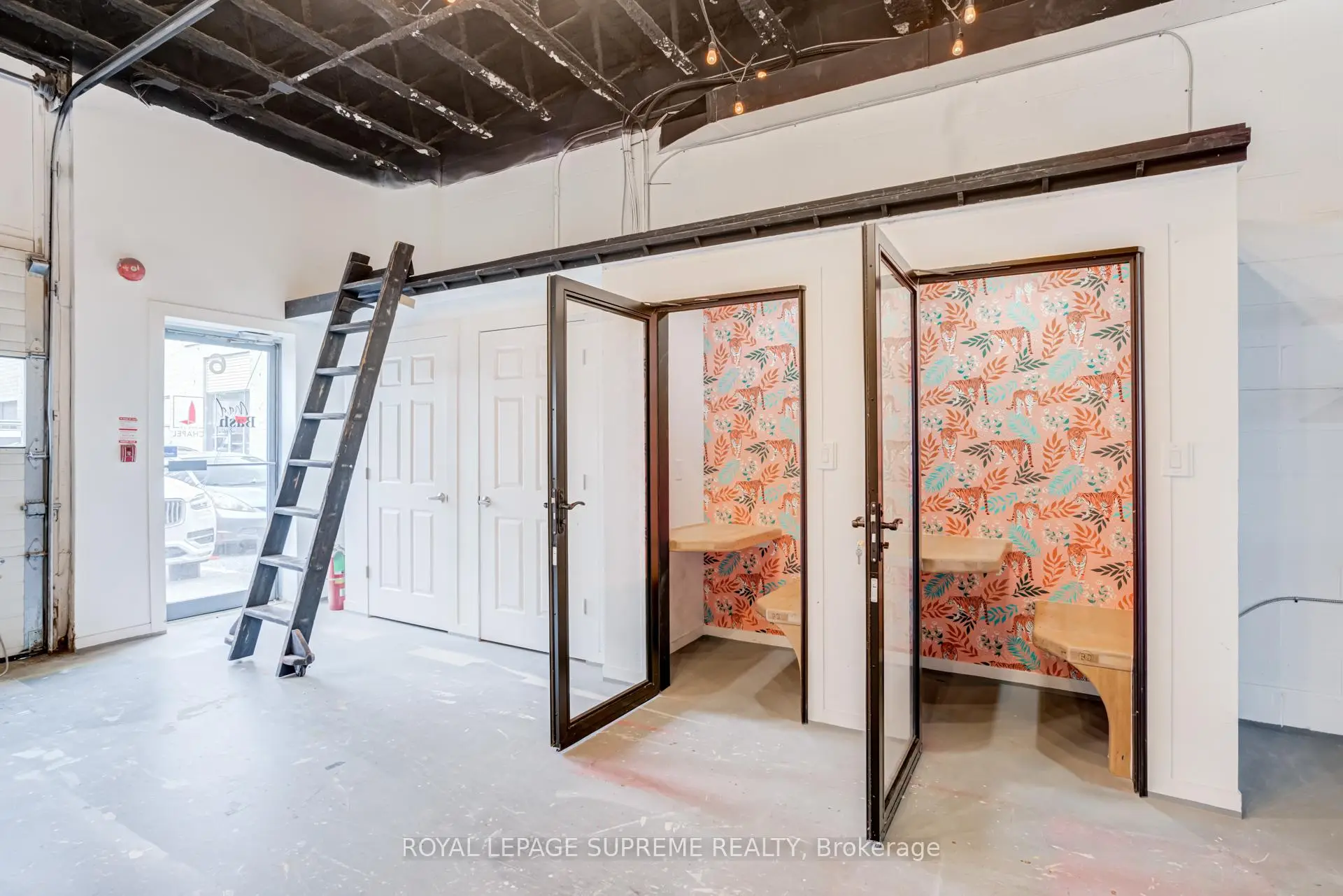 Commercial for lease