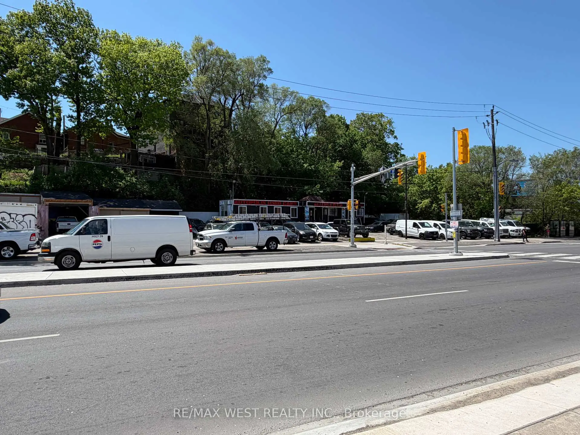 Commercial for lease