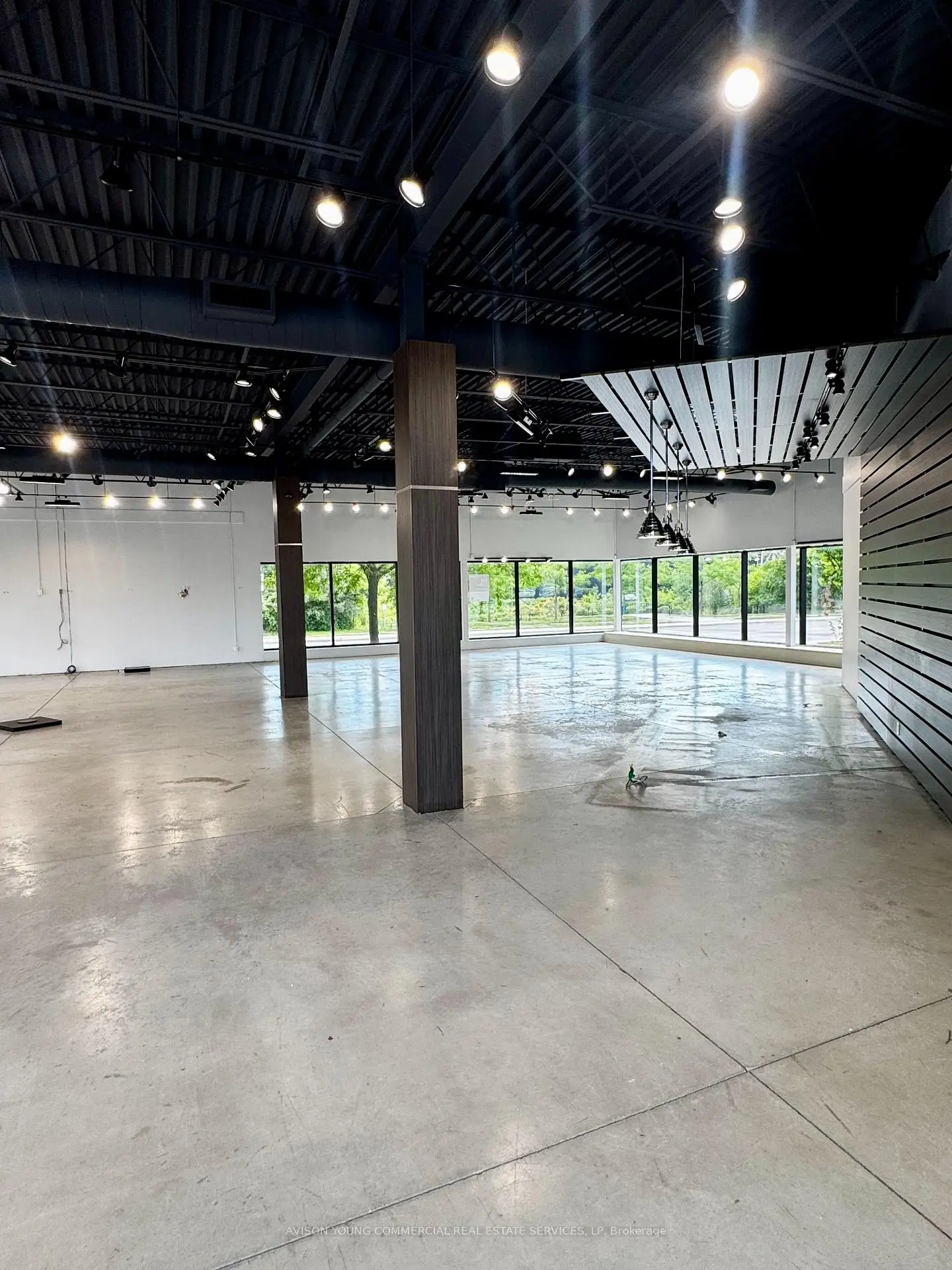Commercial for lease