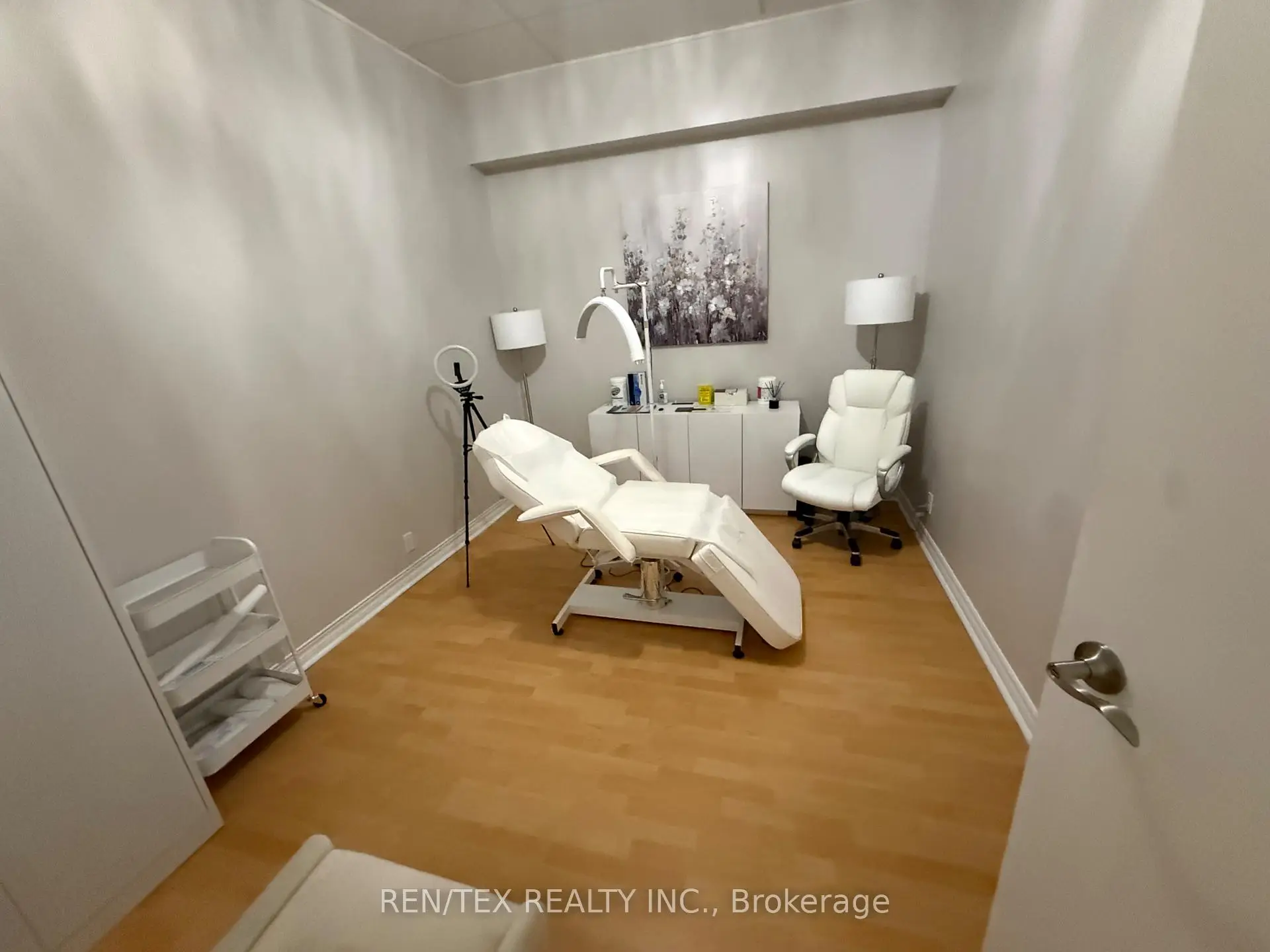 Commercial for lease