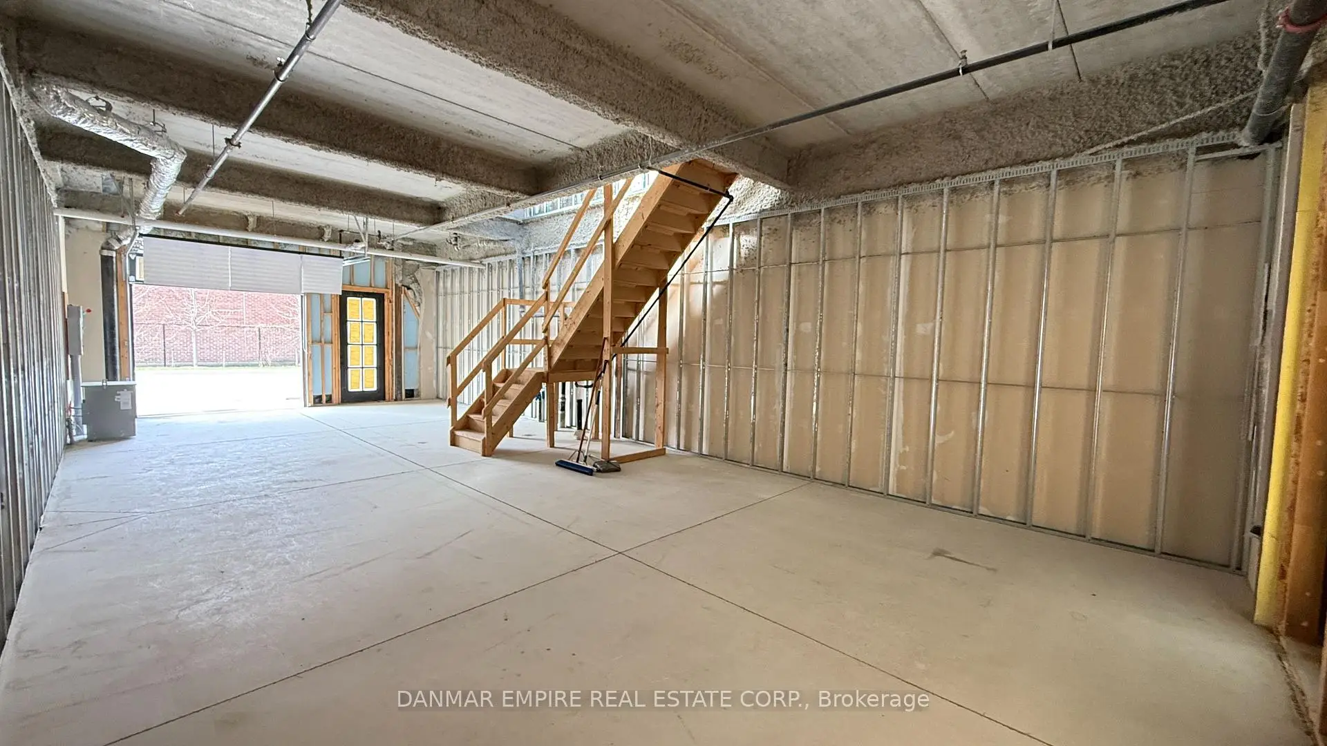 Commercial for lease