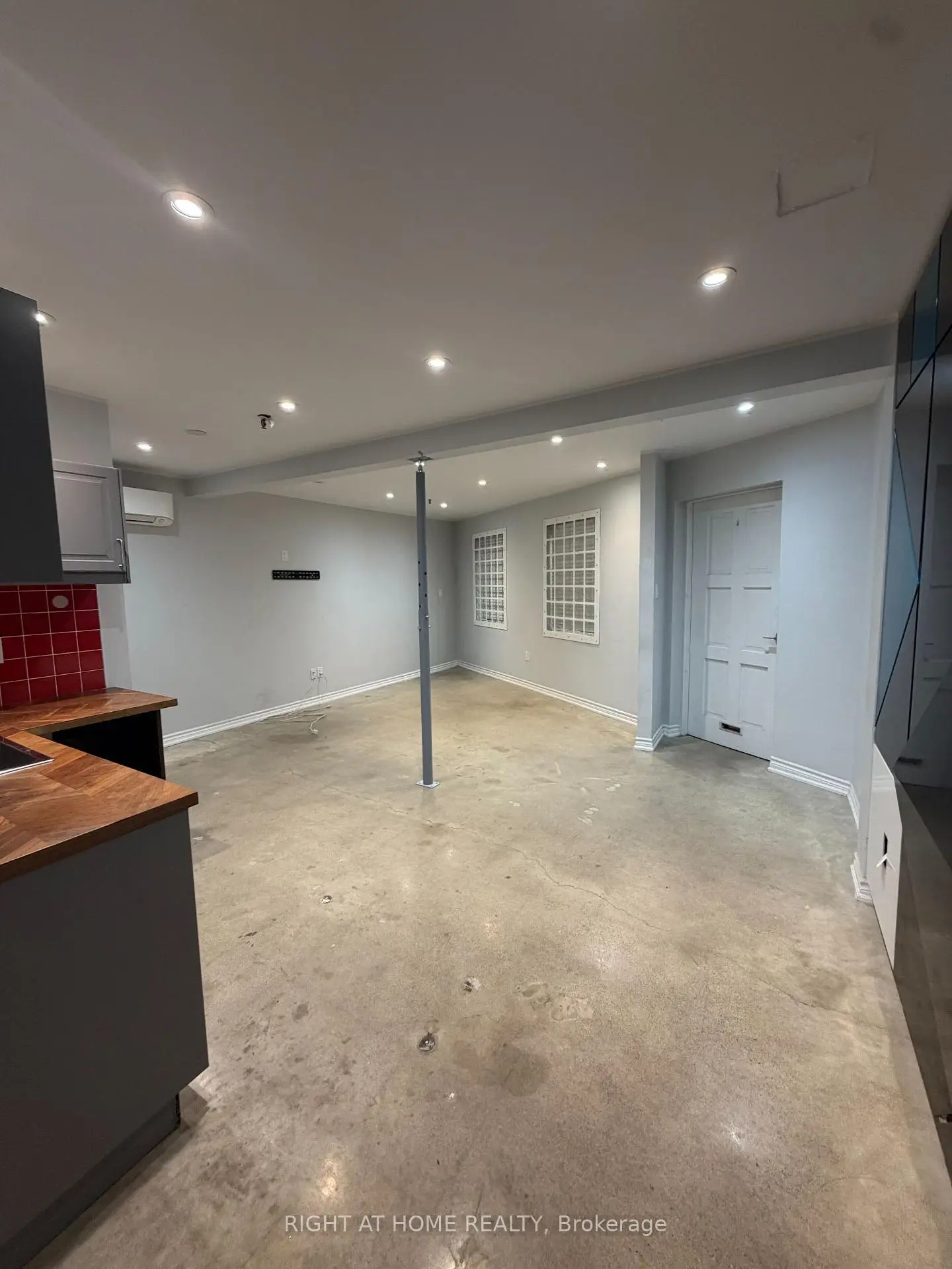 Commercial for lease