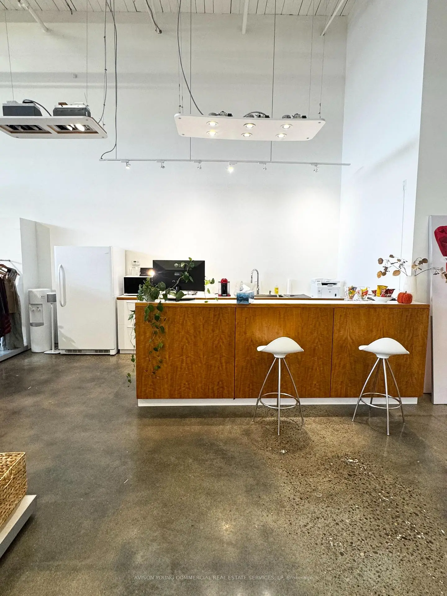 Commercial for lease