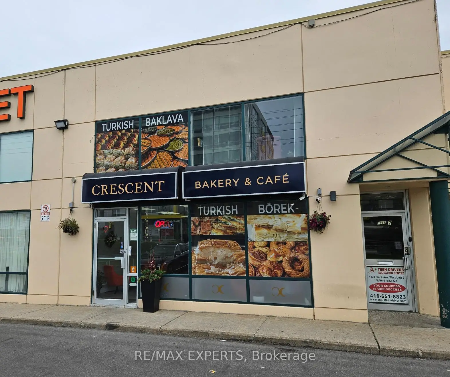 Commercial for lease