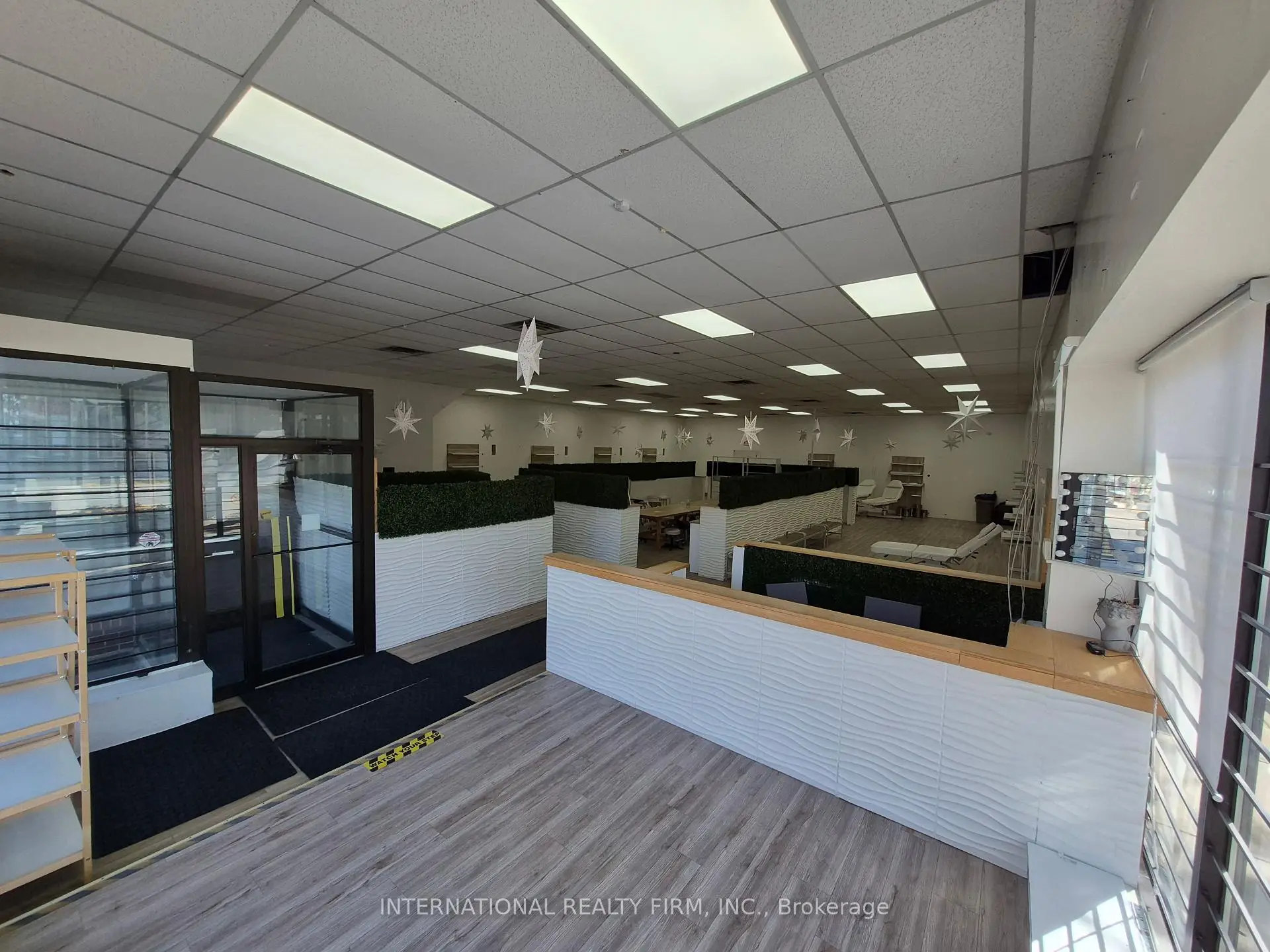 Commercial for lease